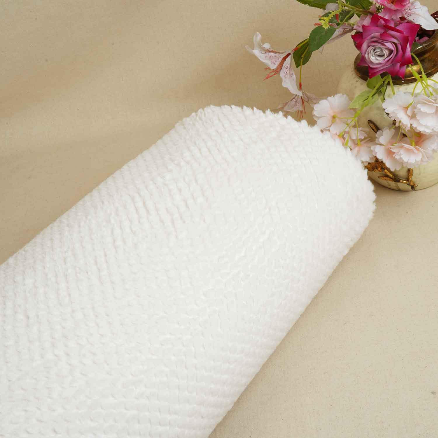 Off White Solid Rabbit Fur Fabric SVP-28550 - TradeUNO