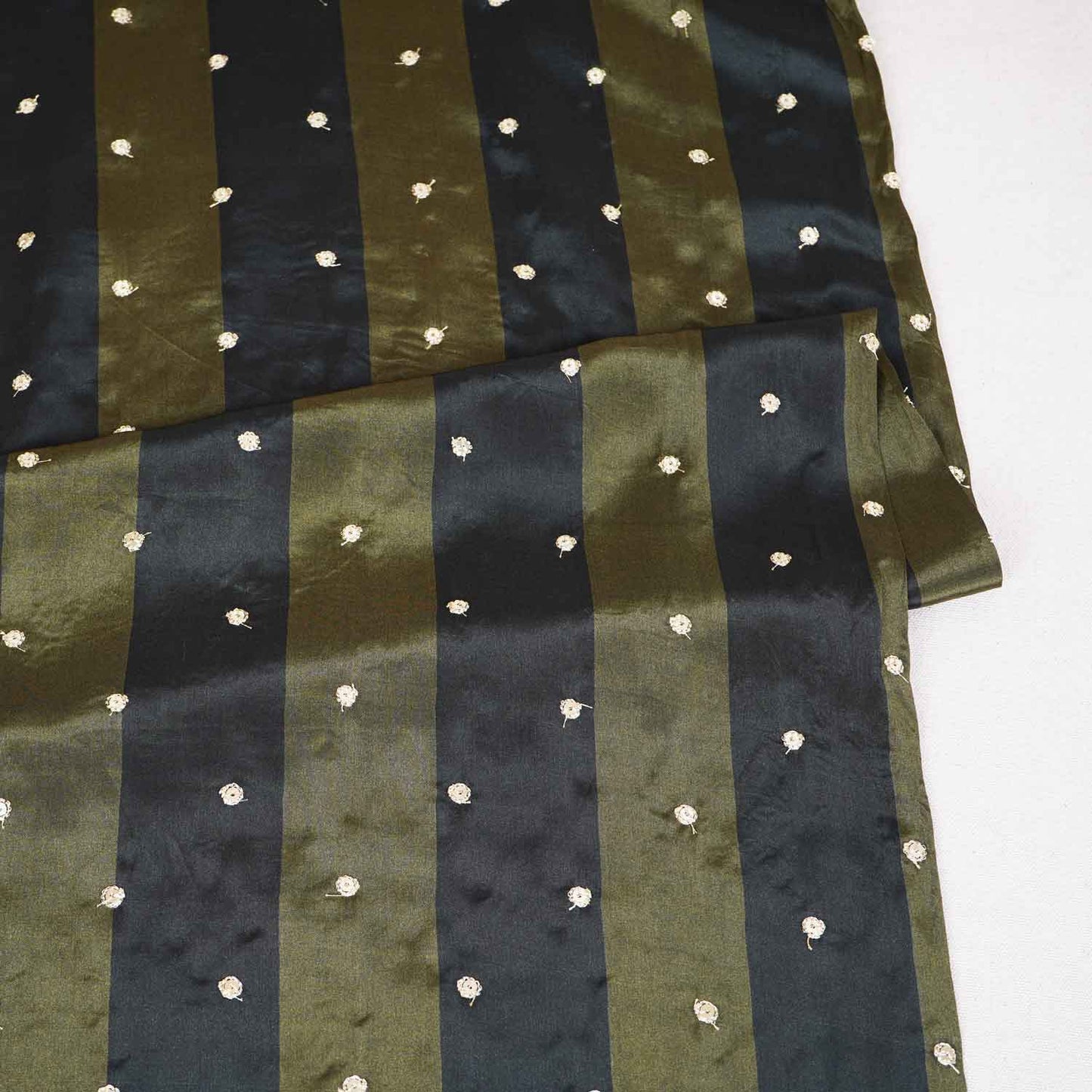 Dark Green & Green stripes embroidery Crepe Fabric MF-28589