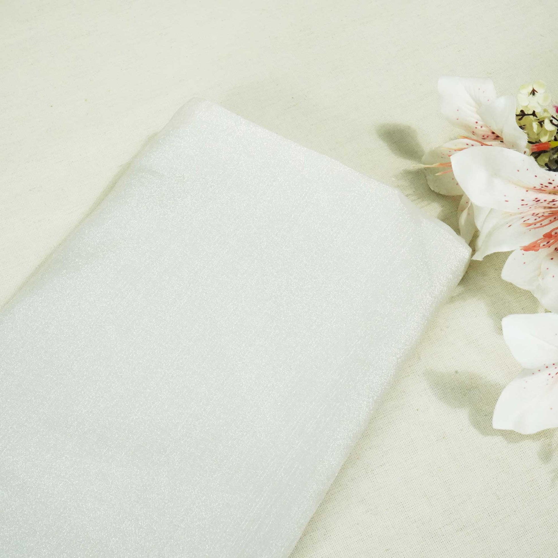 Ivory Solid Tissue TU-7790