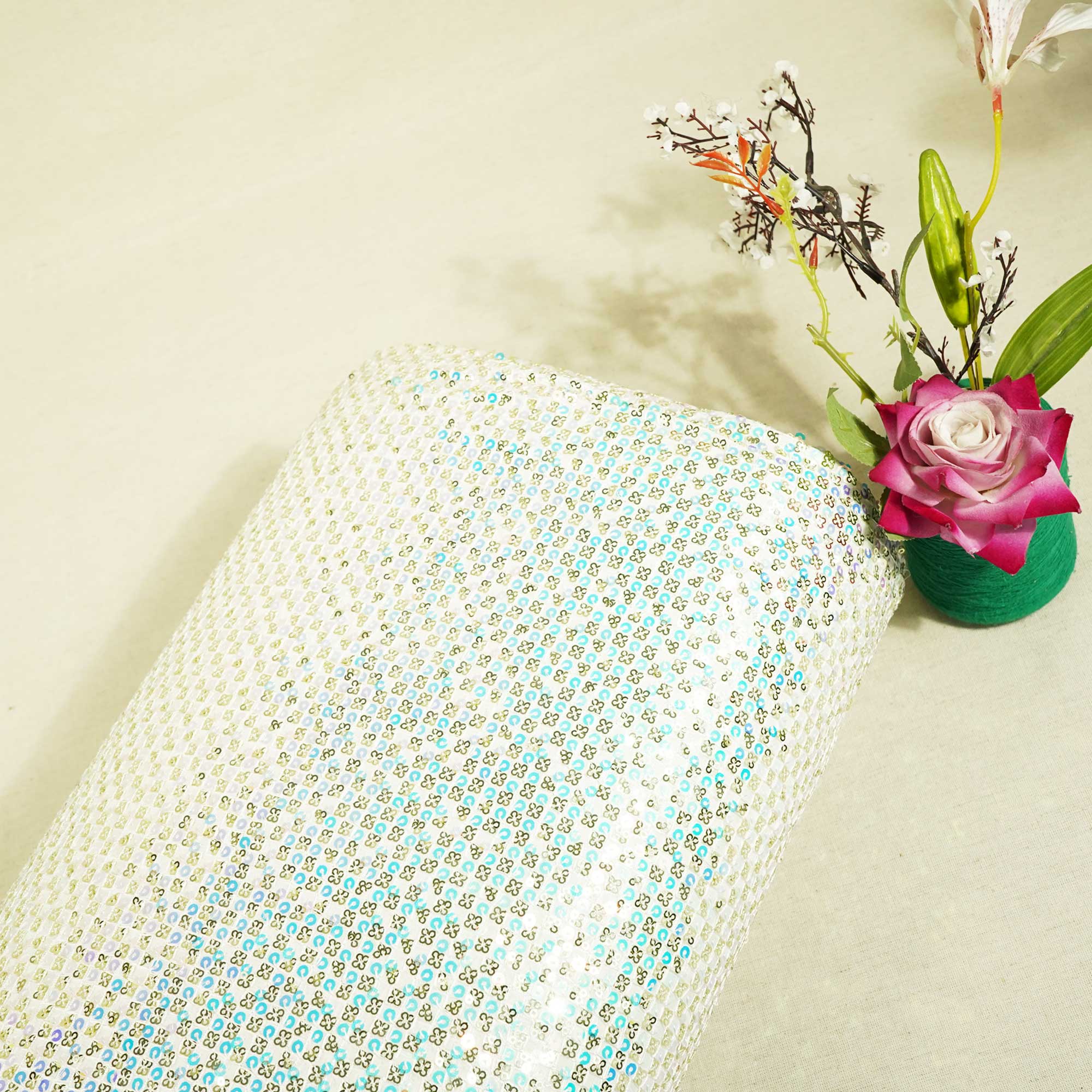 White Sequence Embroidery Gerogette KA-8815