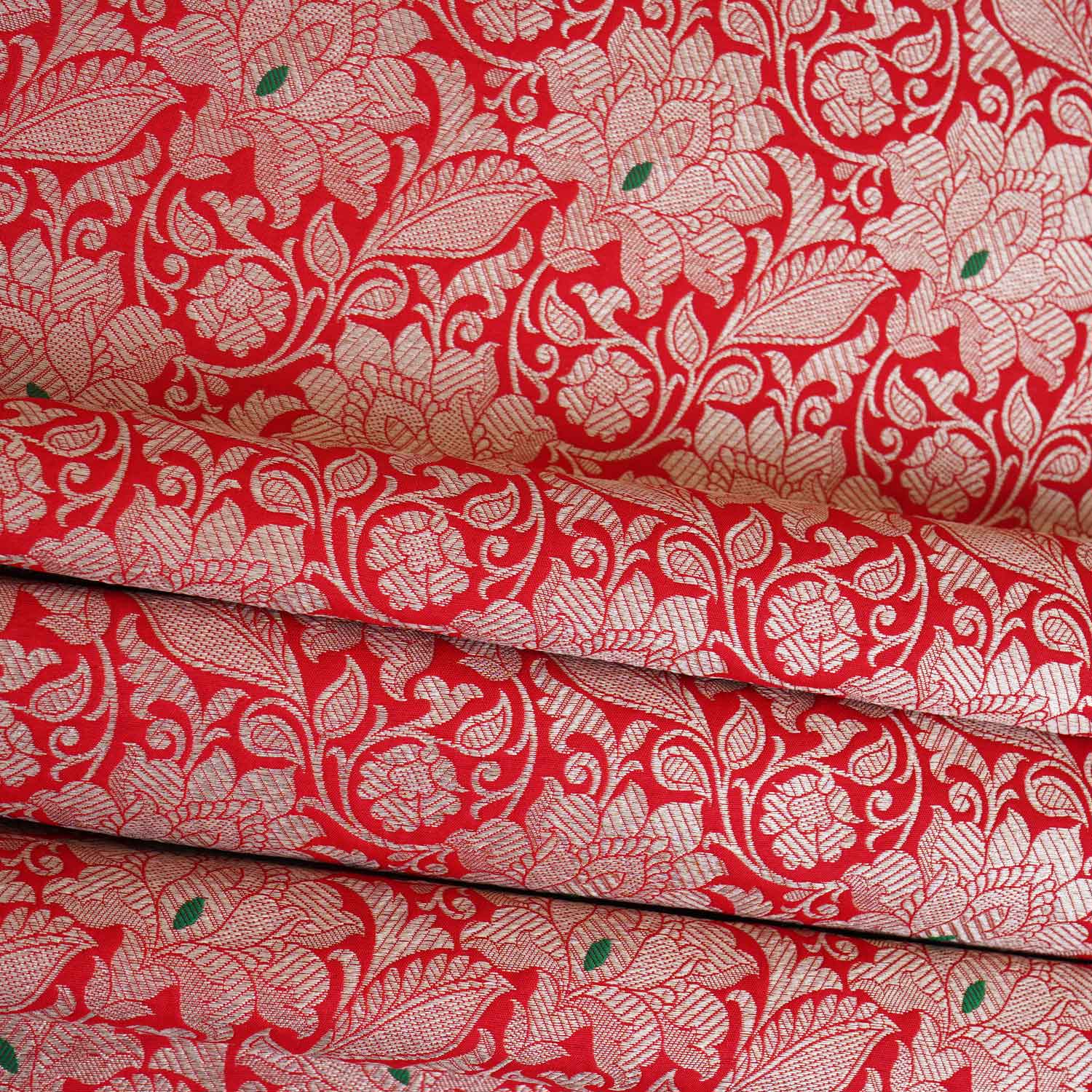 Red Silver Jaal Brocade Fabric NH-28913 - TradeUNO