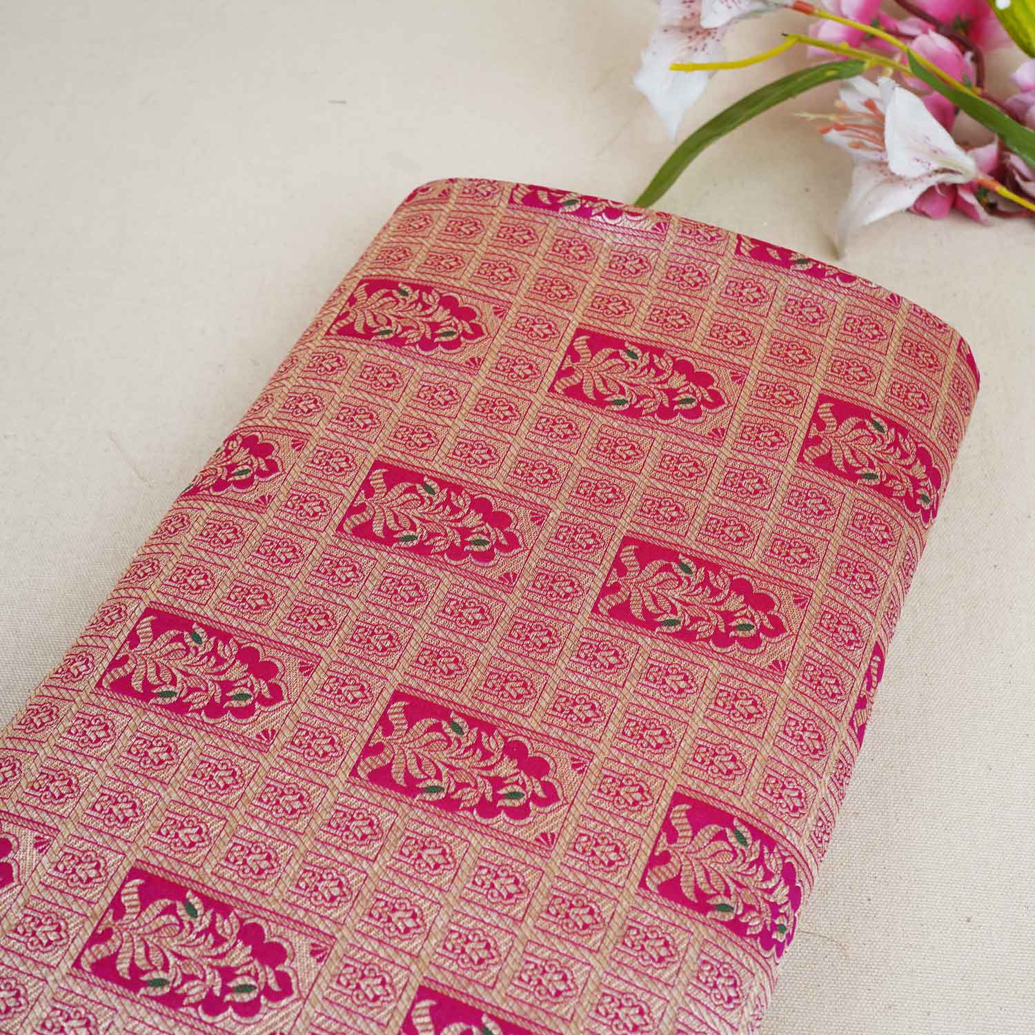 Magenta Pink Silver Jharokha Brocade Fabric NH-28919 - TradeUNO