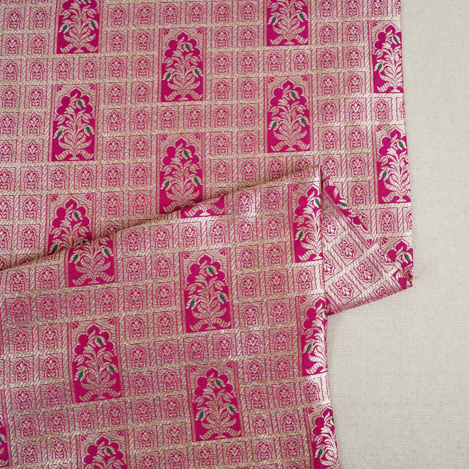 Magenta Pink Silver Jharokha Brocade Fabric NH-28919 - TradeUNO