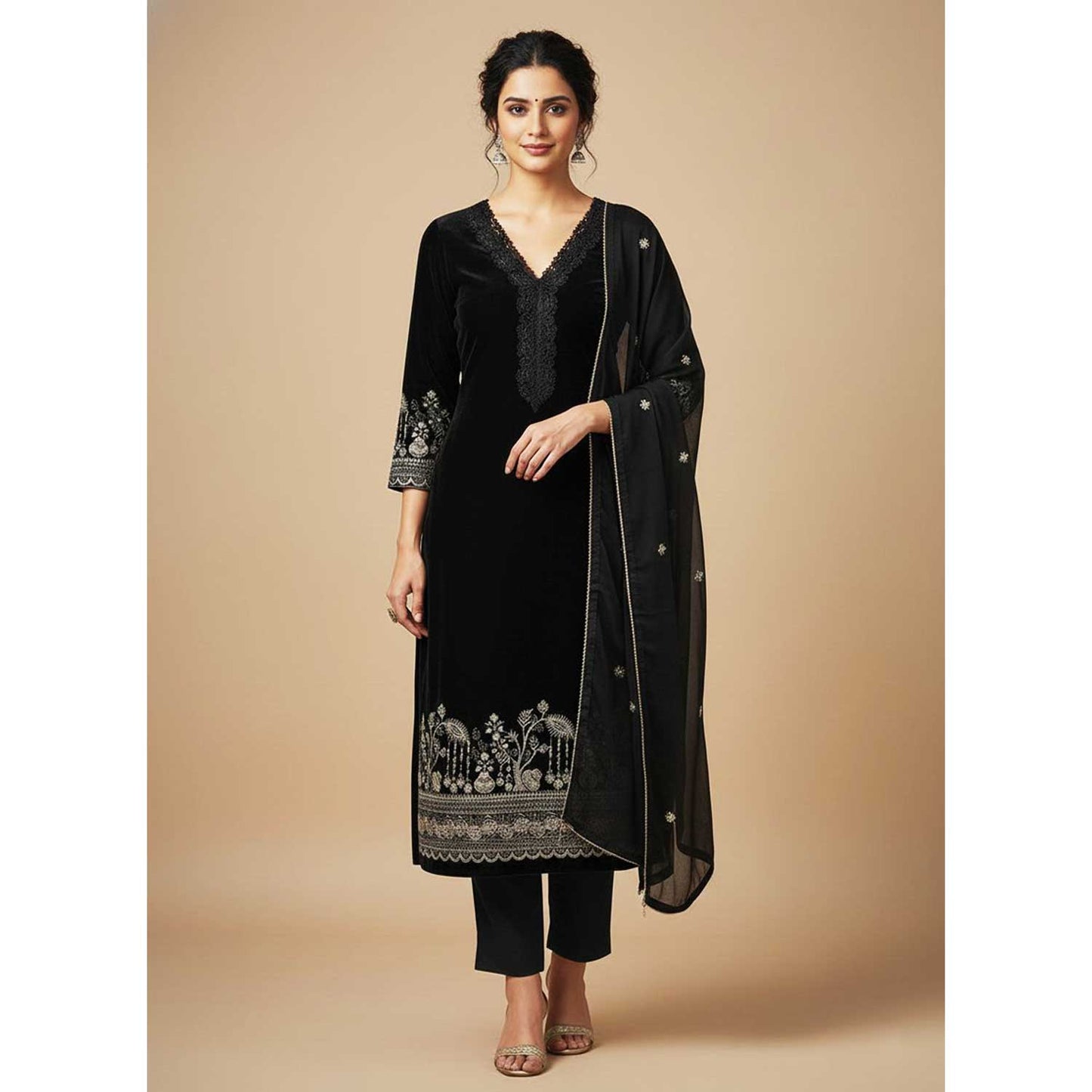 Black Border Work Cutdana Velvet 9000 Fabric SC-28252