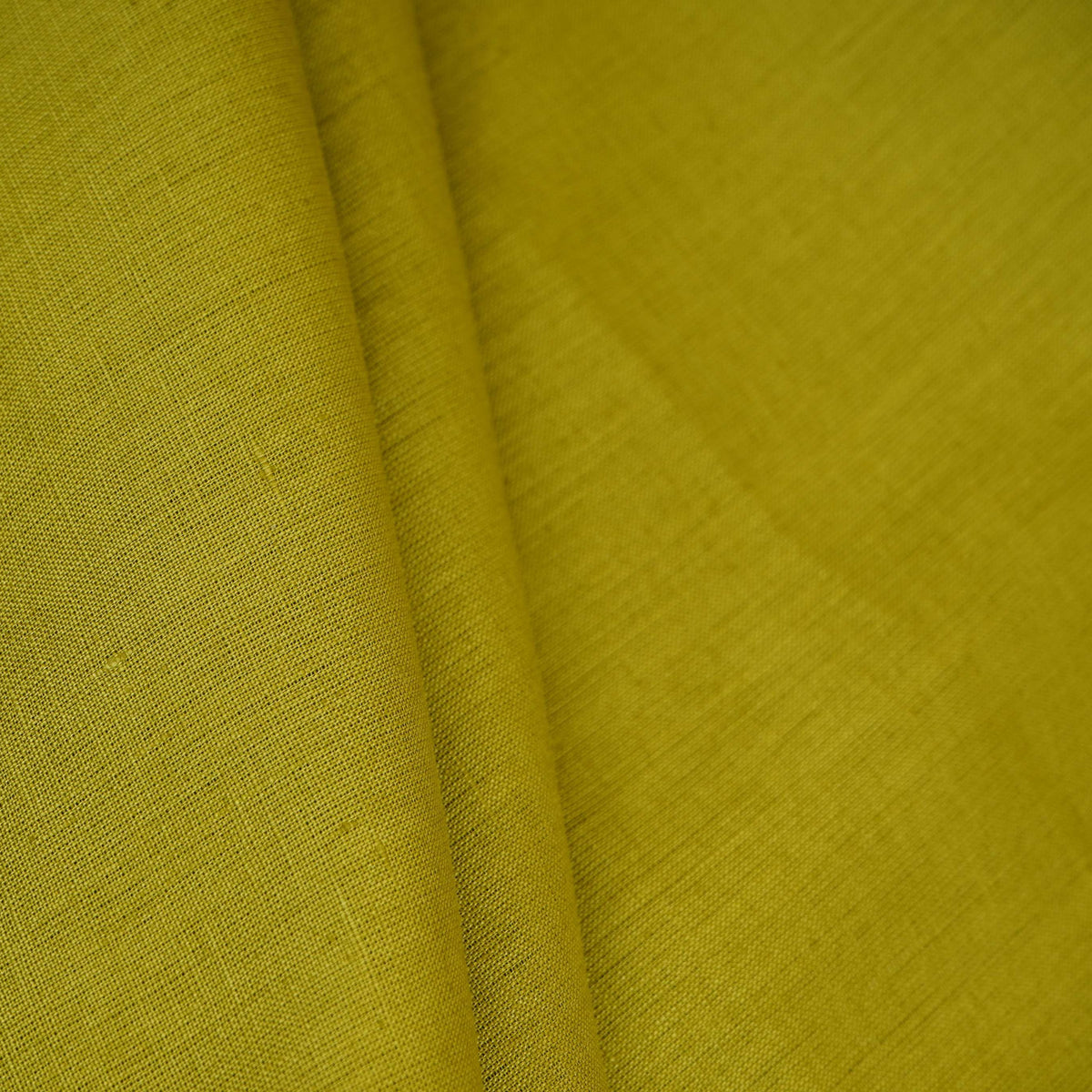 Mehndi Green Solid Pure Linen 60 Lea Fabric UT-30489 - TradeUNO