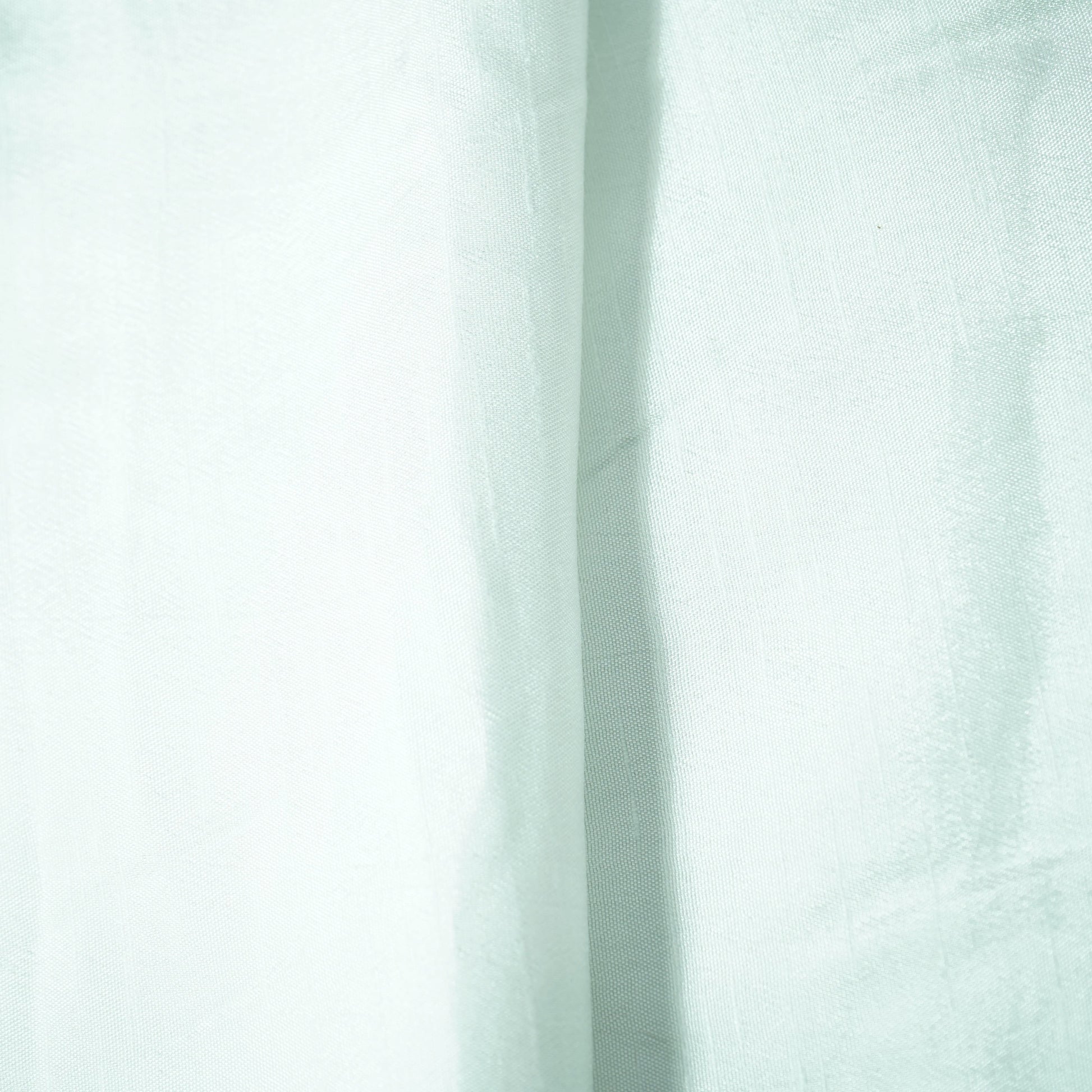 White Solid Dyeable Raw Silk Fabric