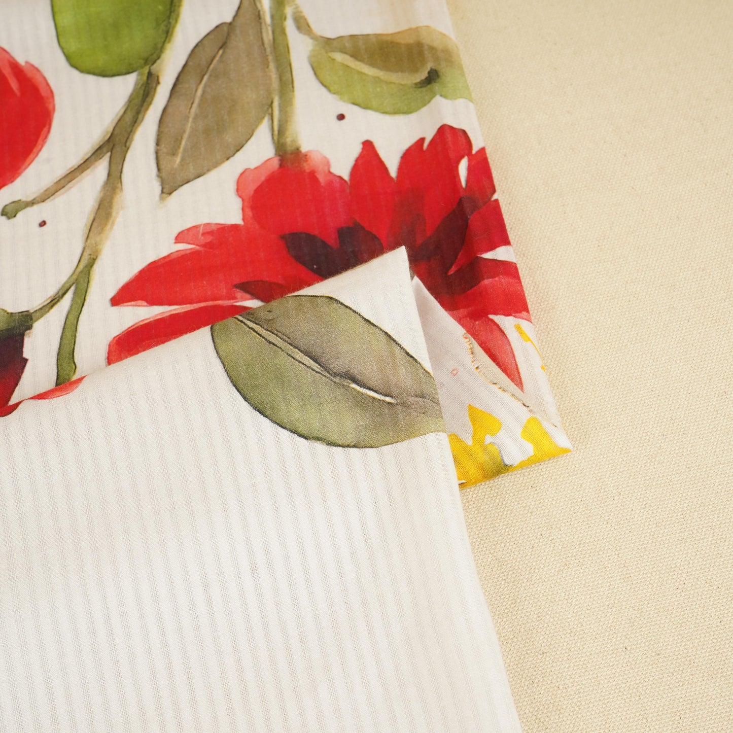 Off White Floral Print Cotton Fabric MT-29383