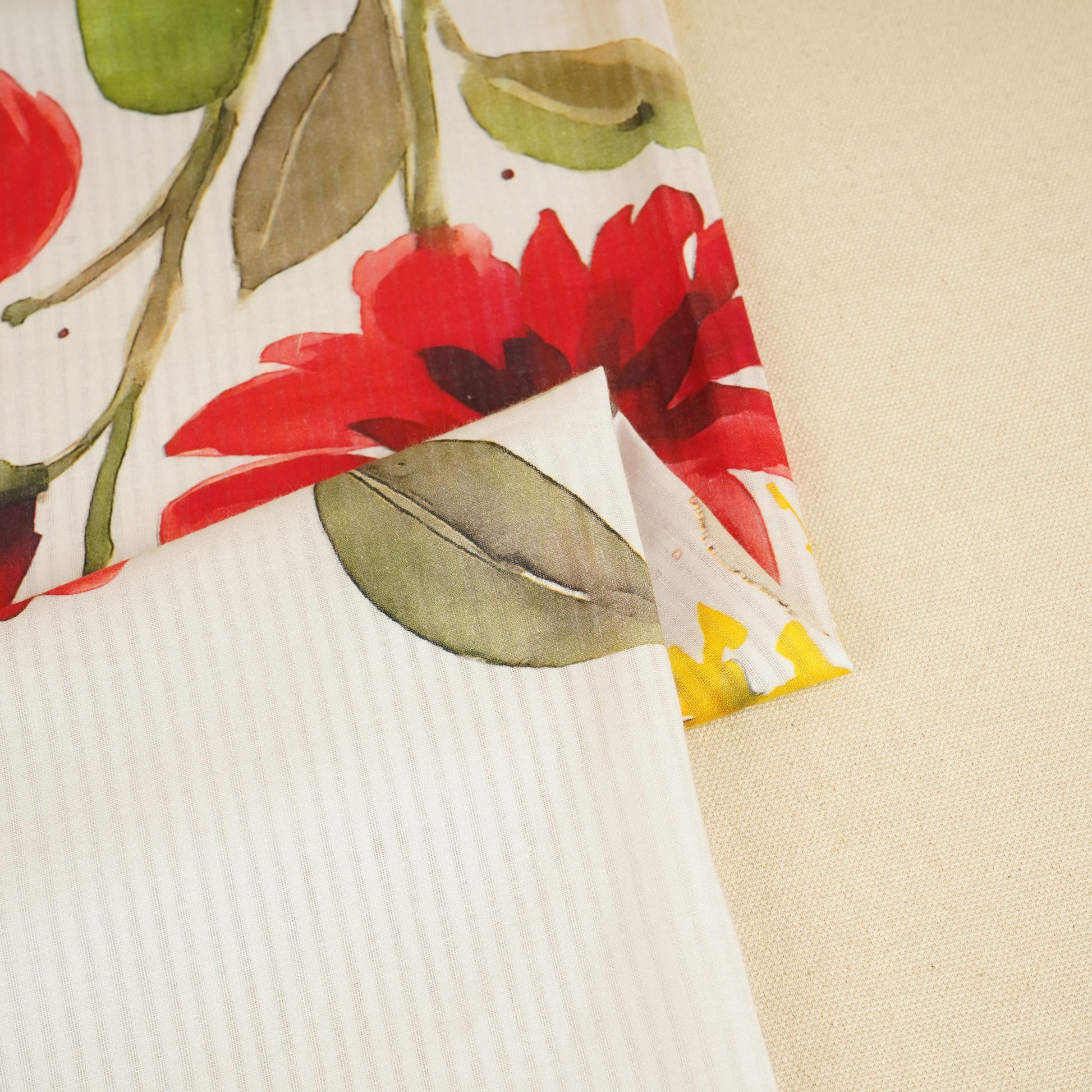 Off White Floral Print Cotton Fabric MT-29383