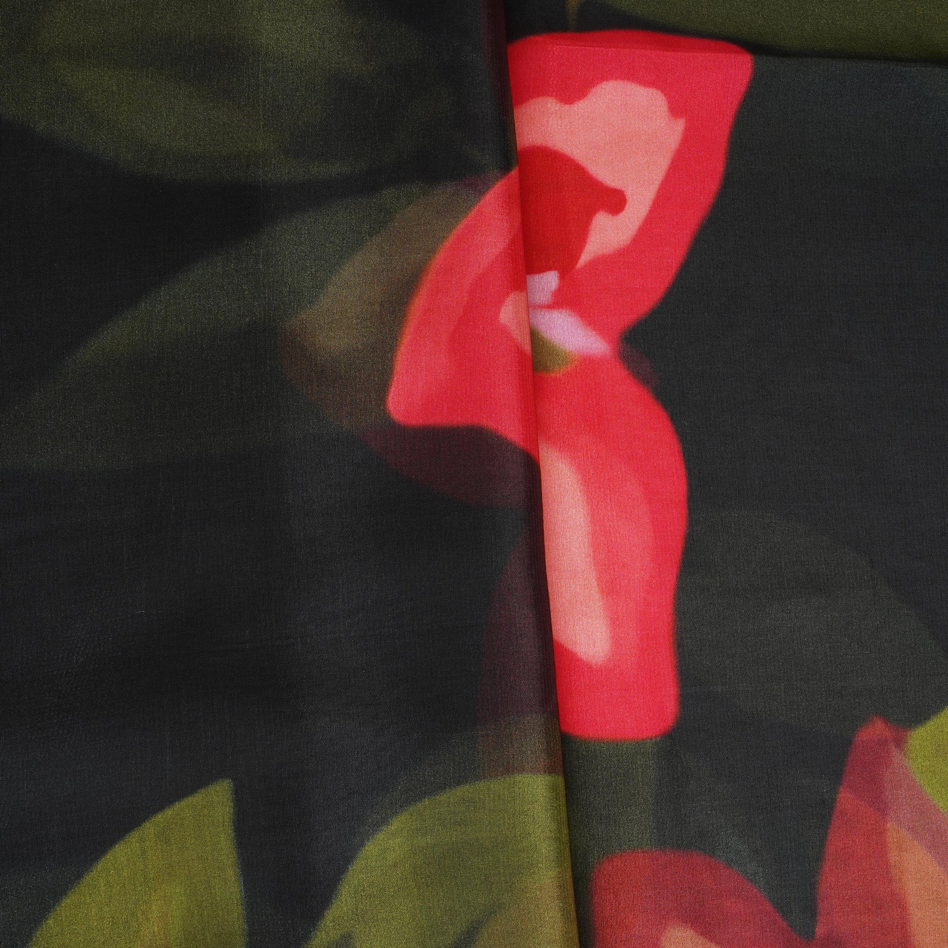 Black Floral Print Crepe Fabric MT-29386