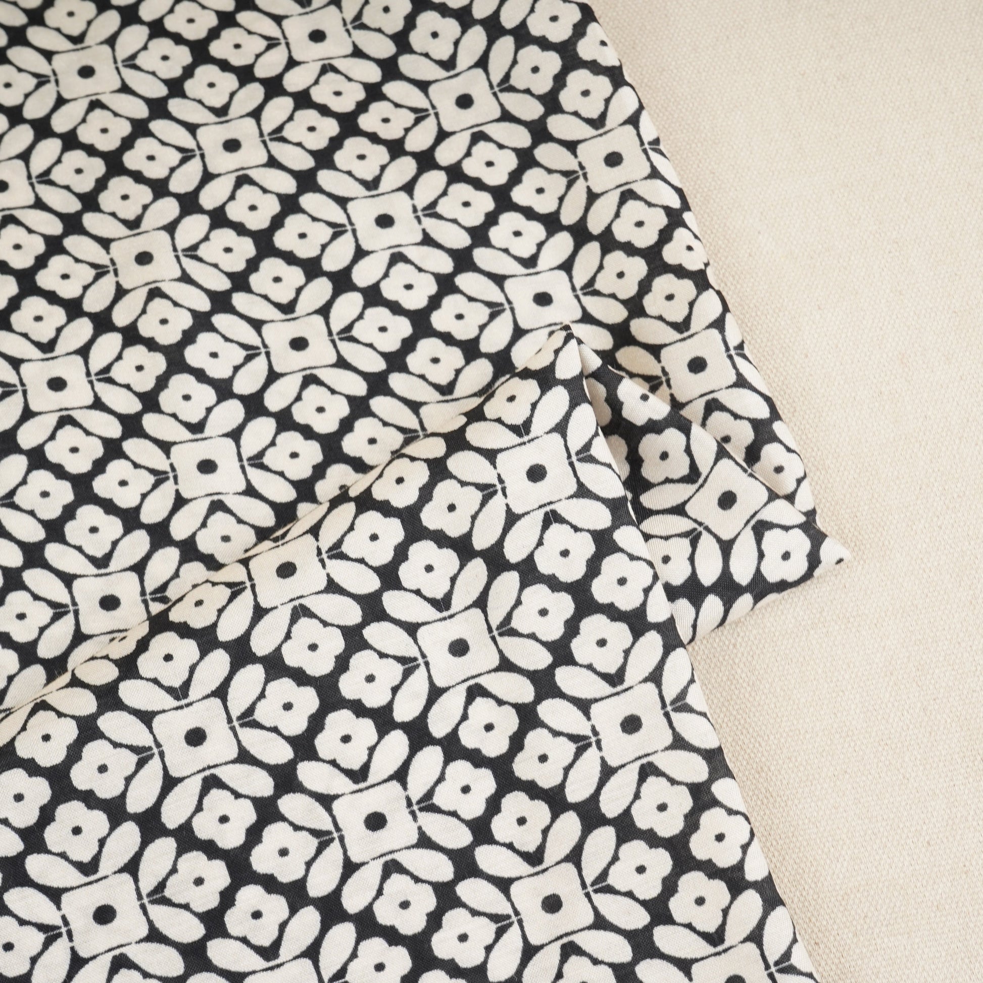 Black with Off White Floral Print Muslin Fabric MT-29391
