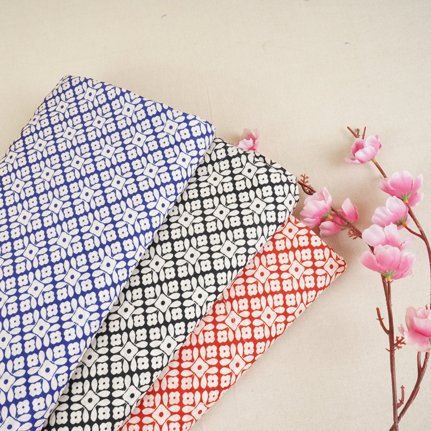 Black with Off White Floral Print Muslin Fabric MT-29391