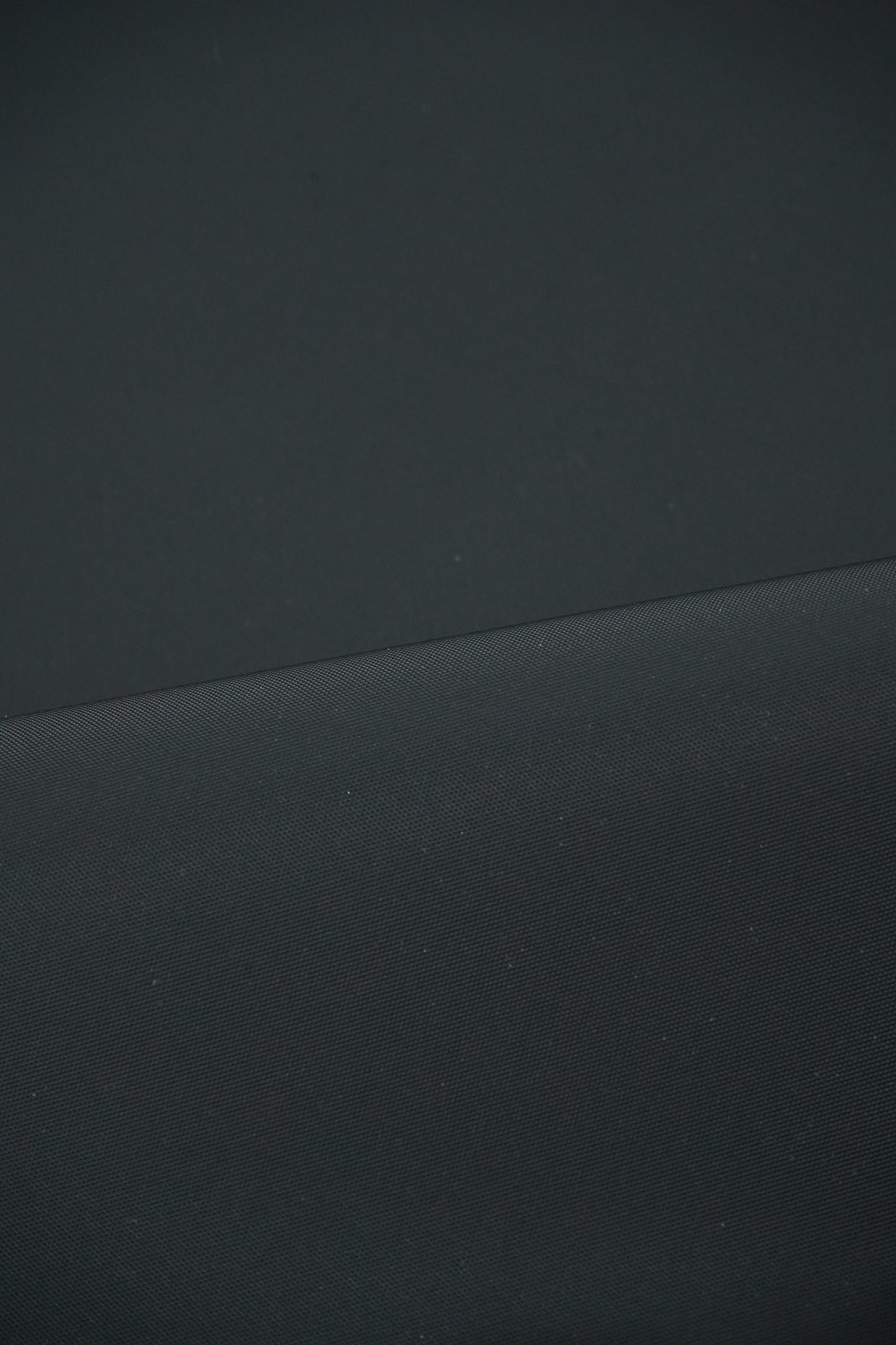 560 GSM Single Side Coated PVC Fabric BLACK 1.37