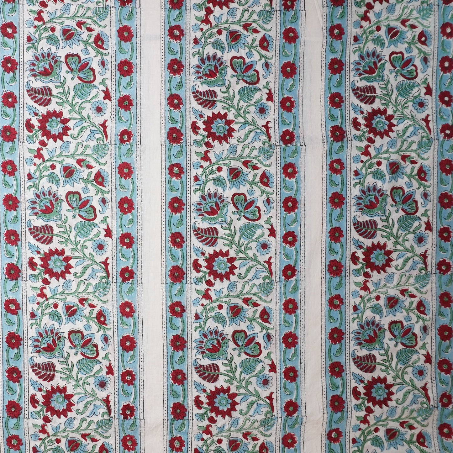 Off White Handblock Print Cotton Fabric DH-29432