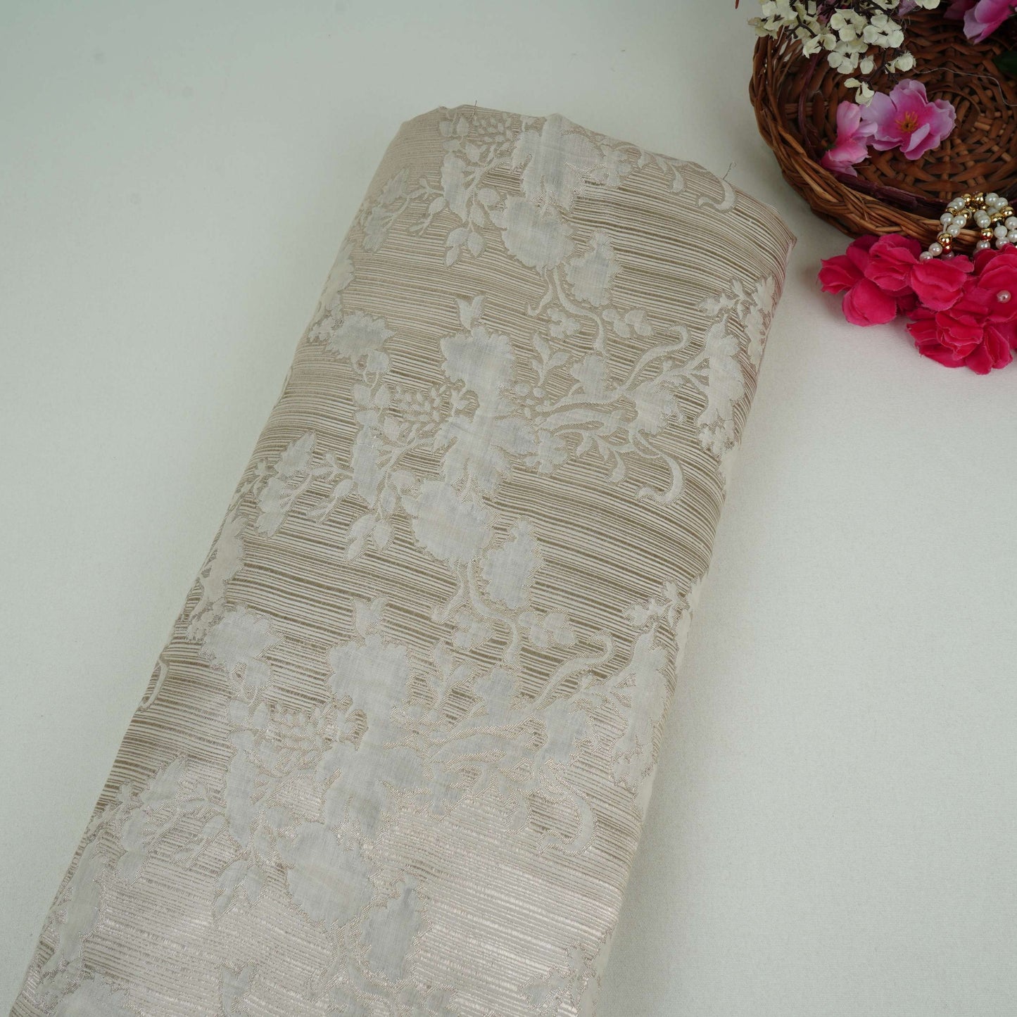 Off White Floral Jacquard Pure Chiniya Silk SE-32860