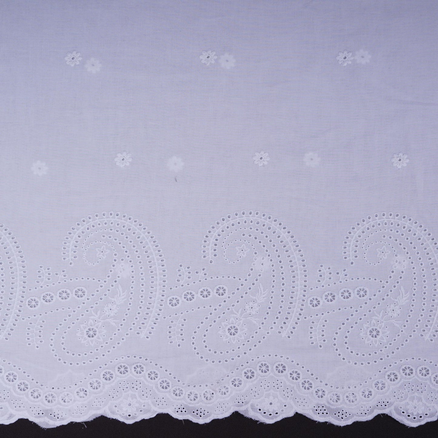 White Dyeable Floral Embroidery Cotton Fabric MJF-30602
