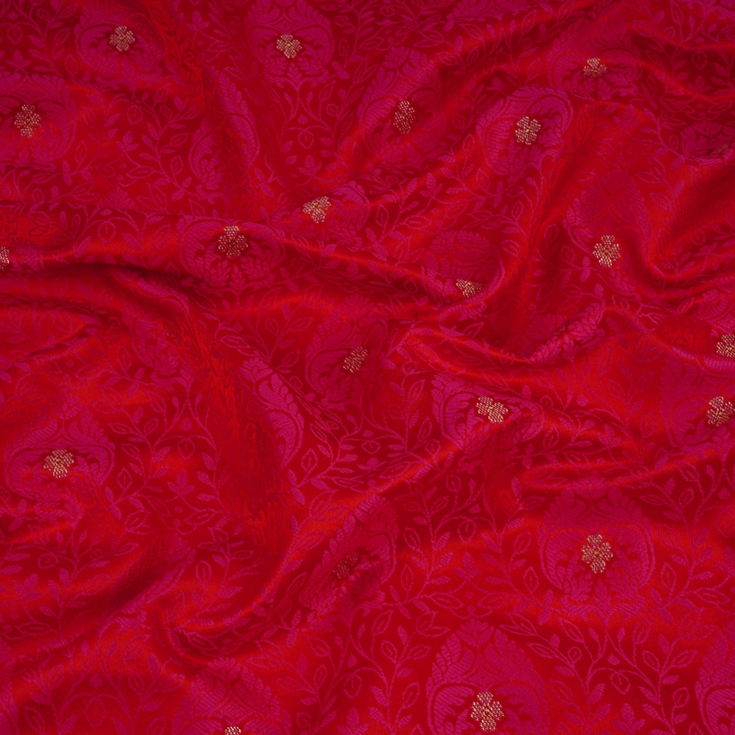 Red Zari Booti Tanchoi Silk Fabric HMSS-32750