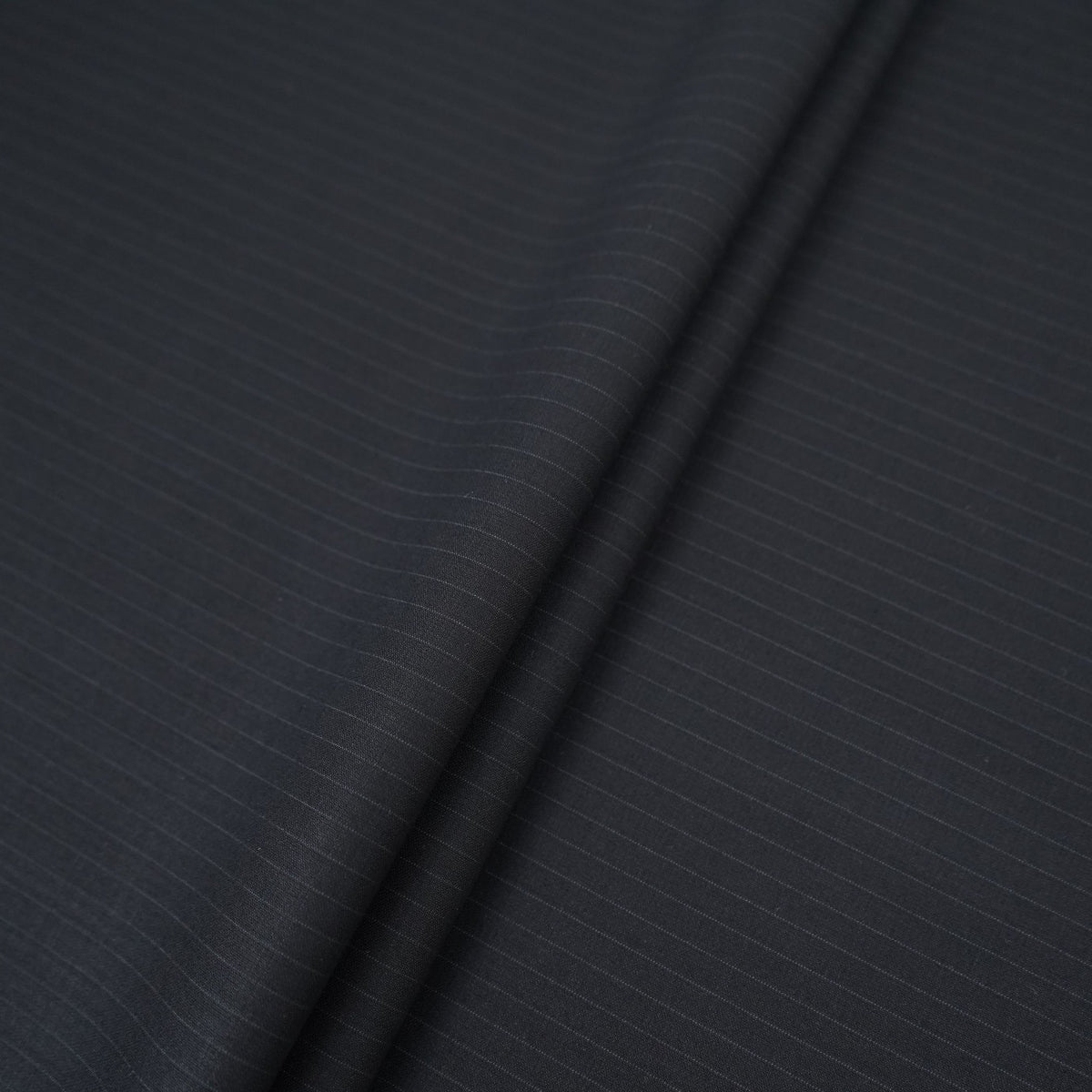 Black Pin Stripes Suiting Fabric ASMI-31281 - TradeUNO