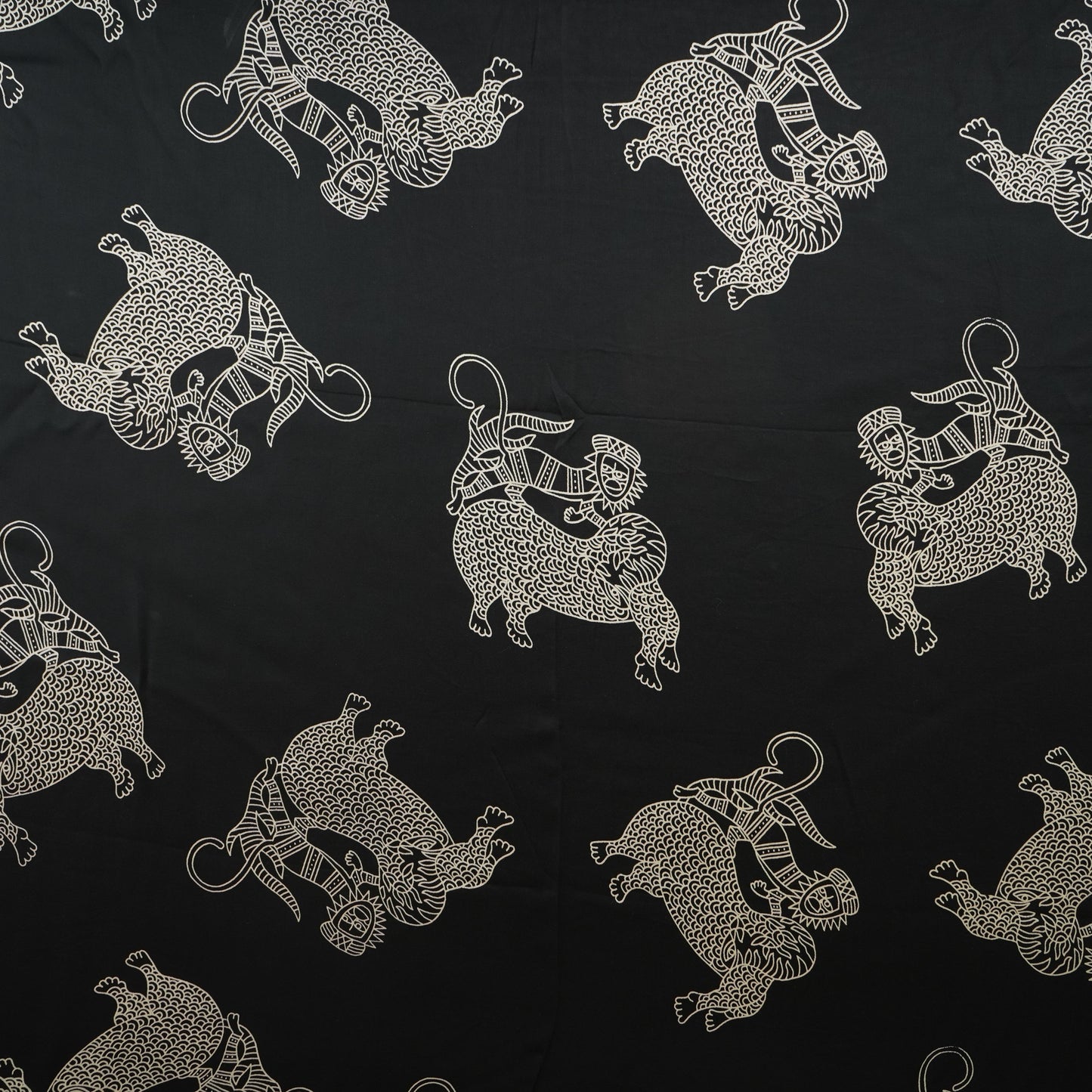 Black Gond art Print Print Modal Satin SN-29517