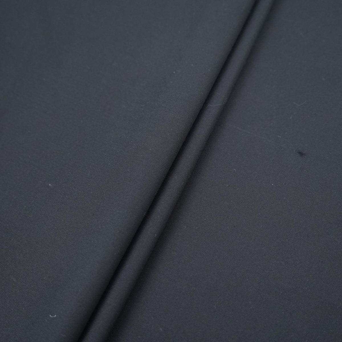 Black Solid Lycra Suiting Fabric ASMI-31292 - TradeUNO
