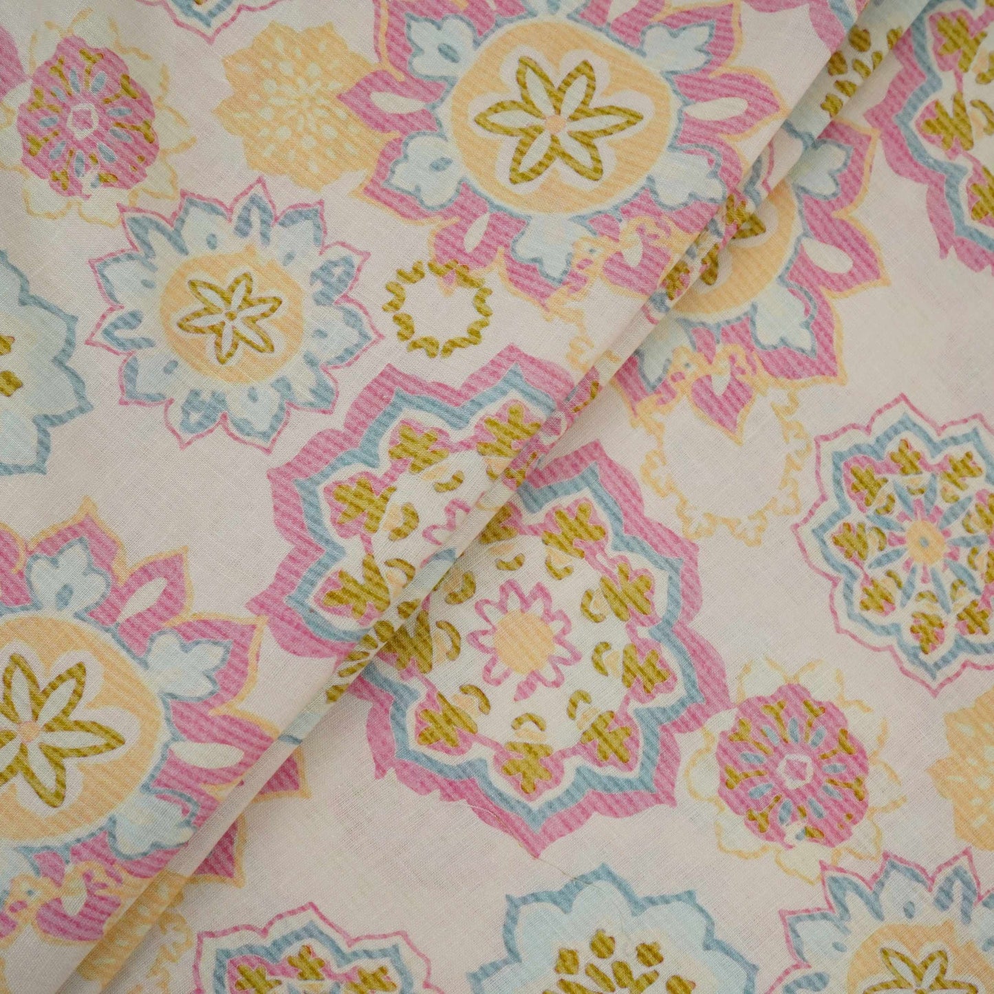 Off White Mandala Floral print 40s Pure Linen Fabric VF-31356