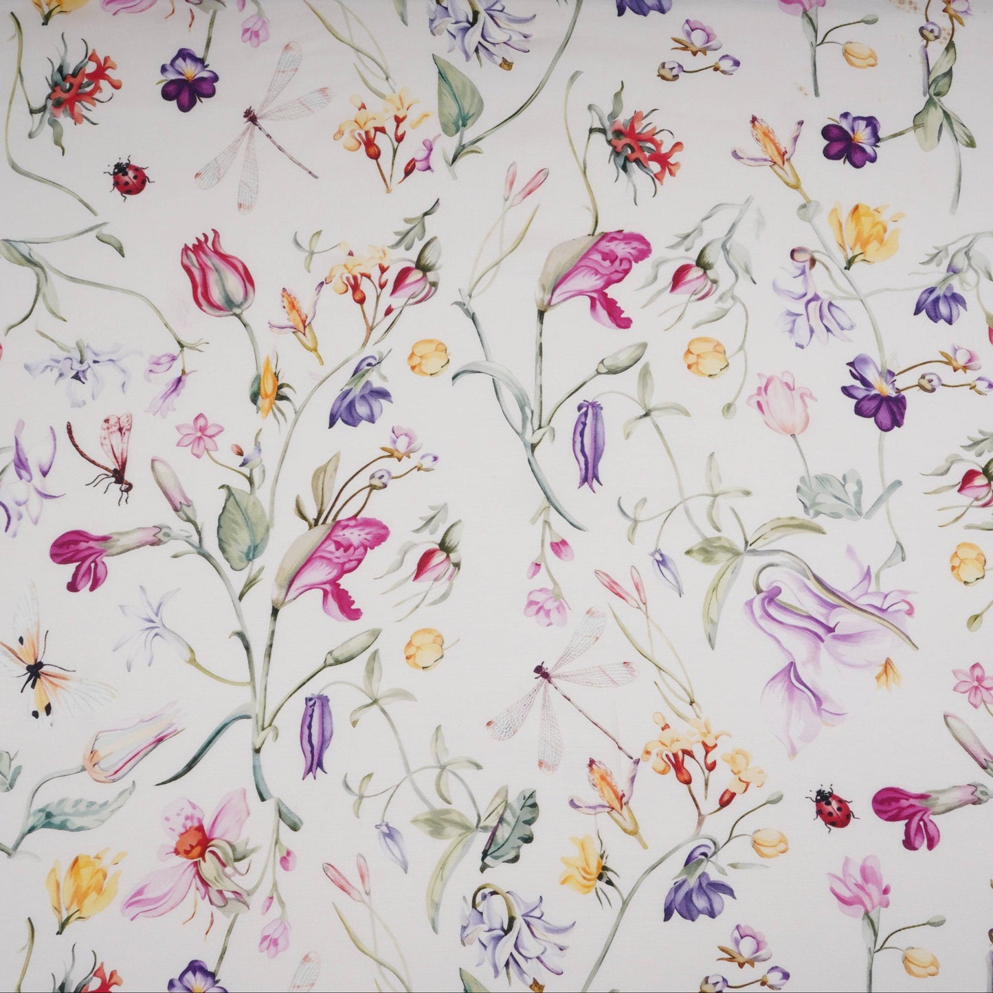 Off White floral print Muslin Fabric VF-31376 - TradeUNO