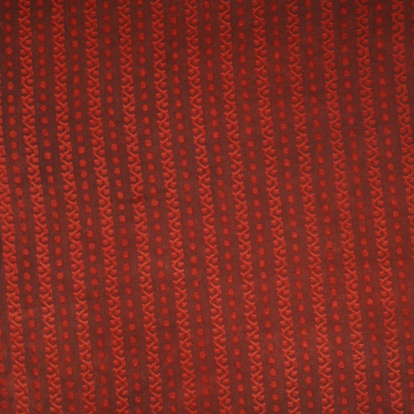 Maroon Dabu Print Cotton Fabric NC-29652