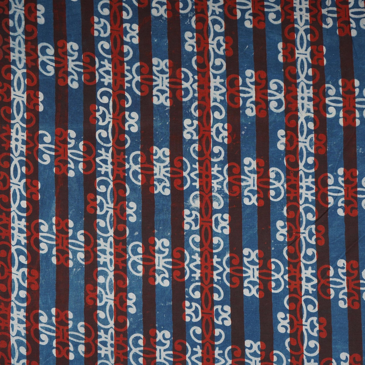 Blue & Red Dabu Print Cotton Fabric NC-29657