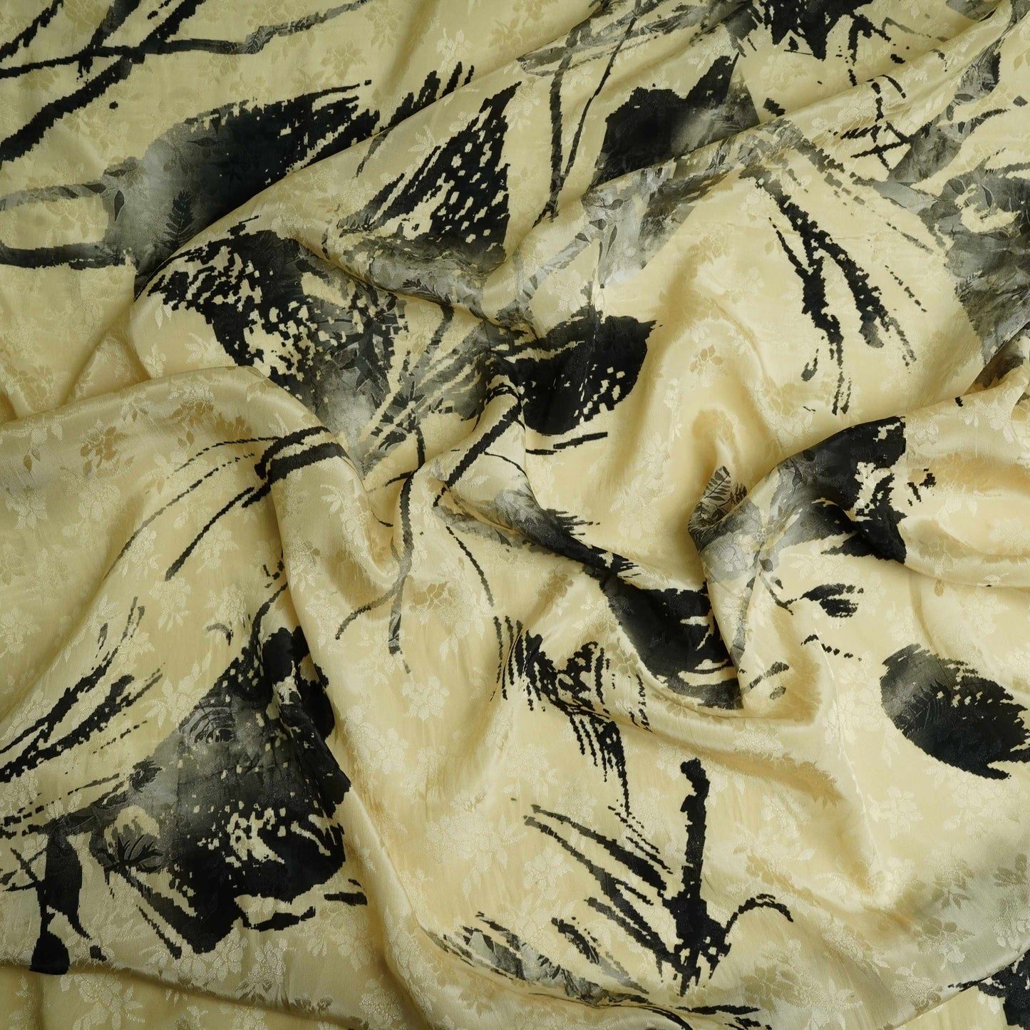 Off White floral Jacquard Pure Crepe Fabric MTFG-31100
