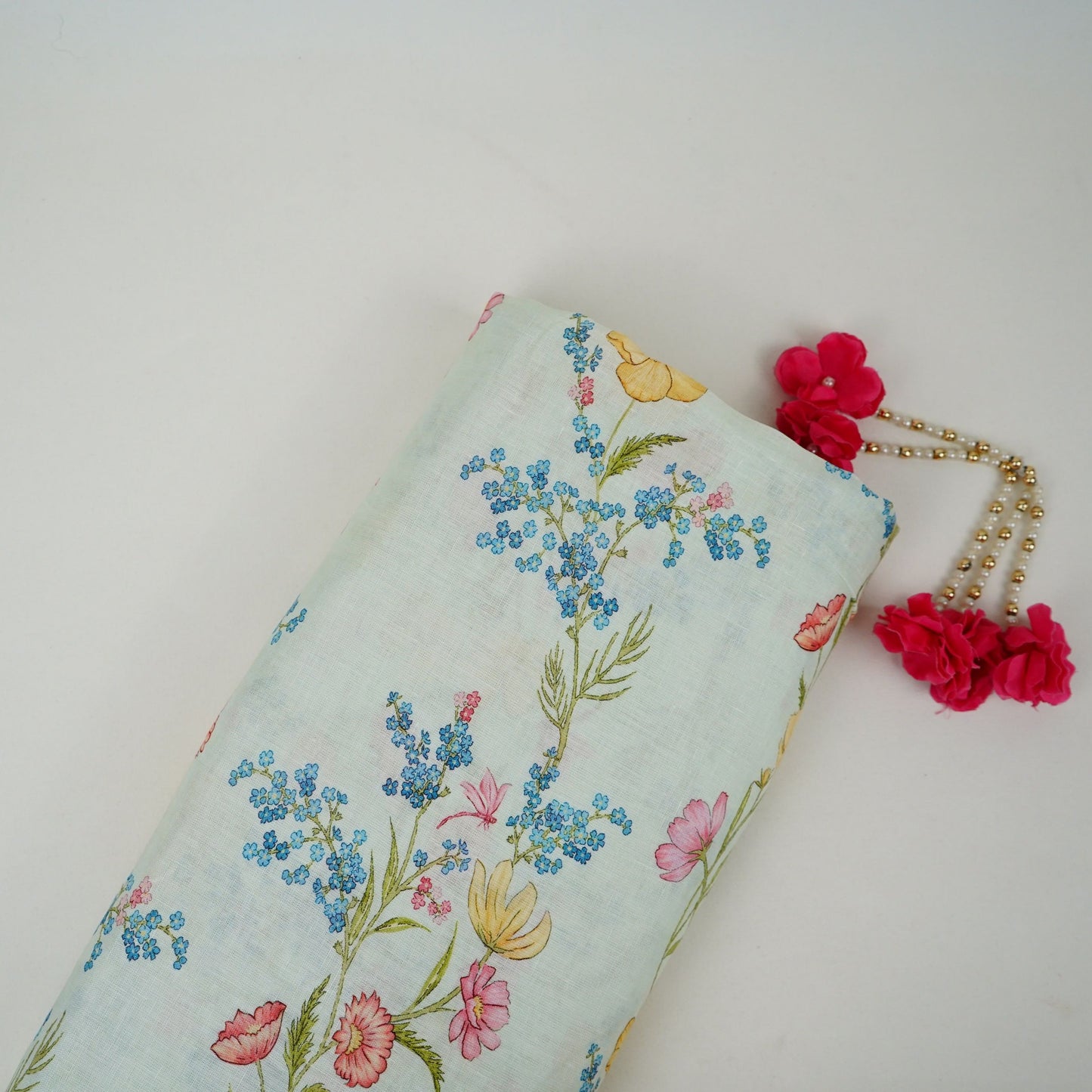 Off White floral print 40s Pure Linen Fabric VF-31328
