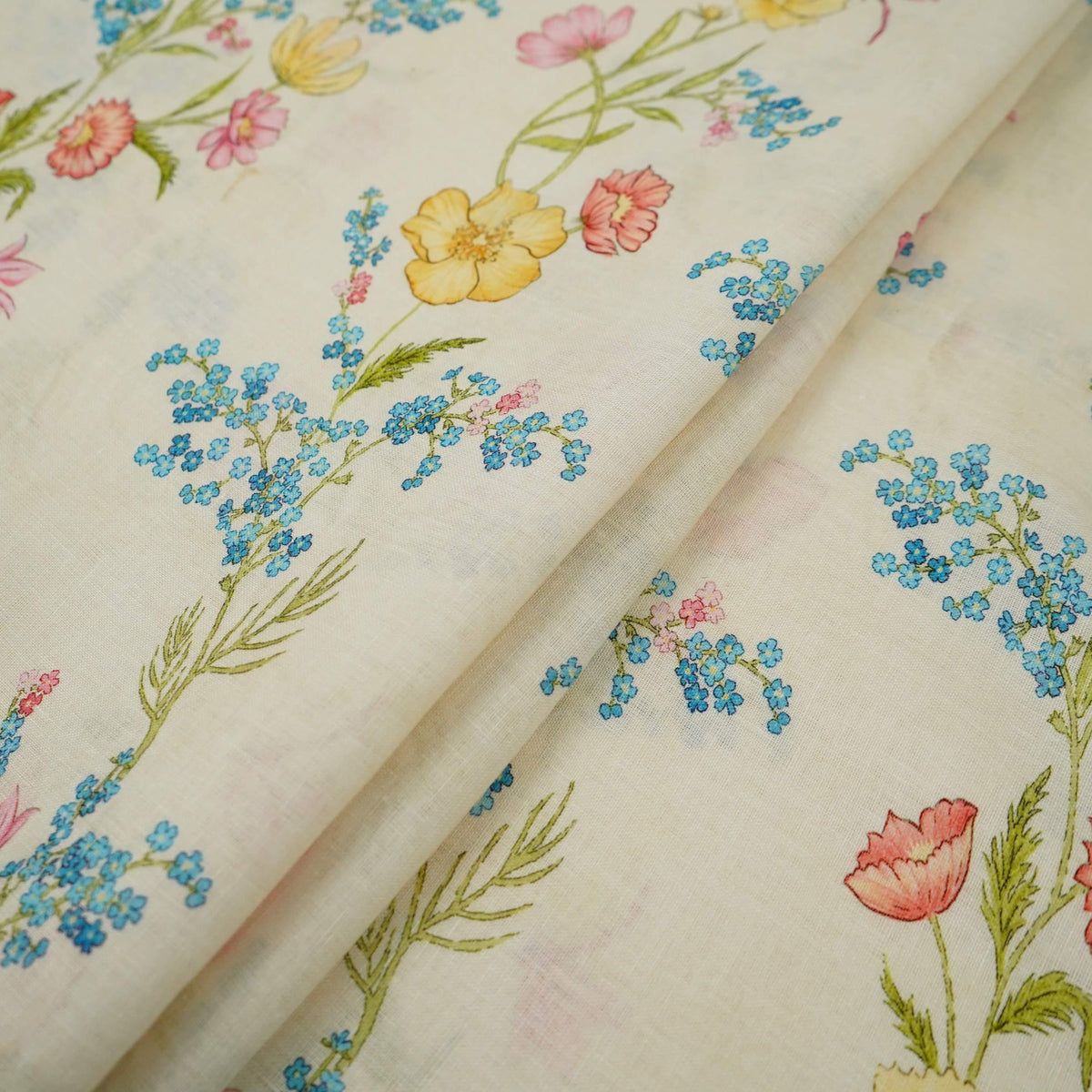 Ivory floral print 40s Pure Linen Fabric VF-31326 - TradeUNO