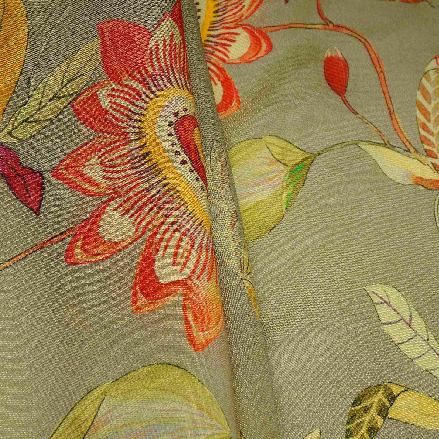 Metallic Silver floral print Tissue Fabric MTFG-31108