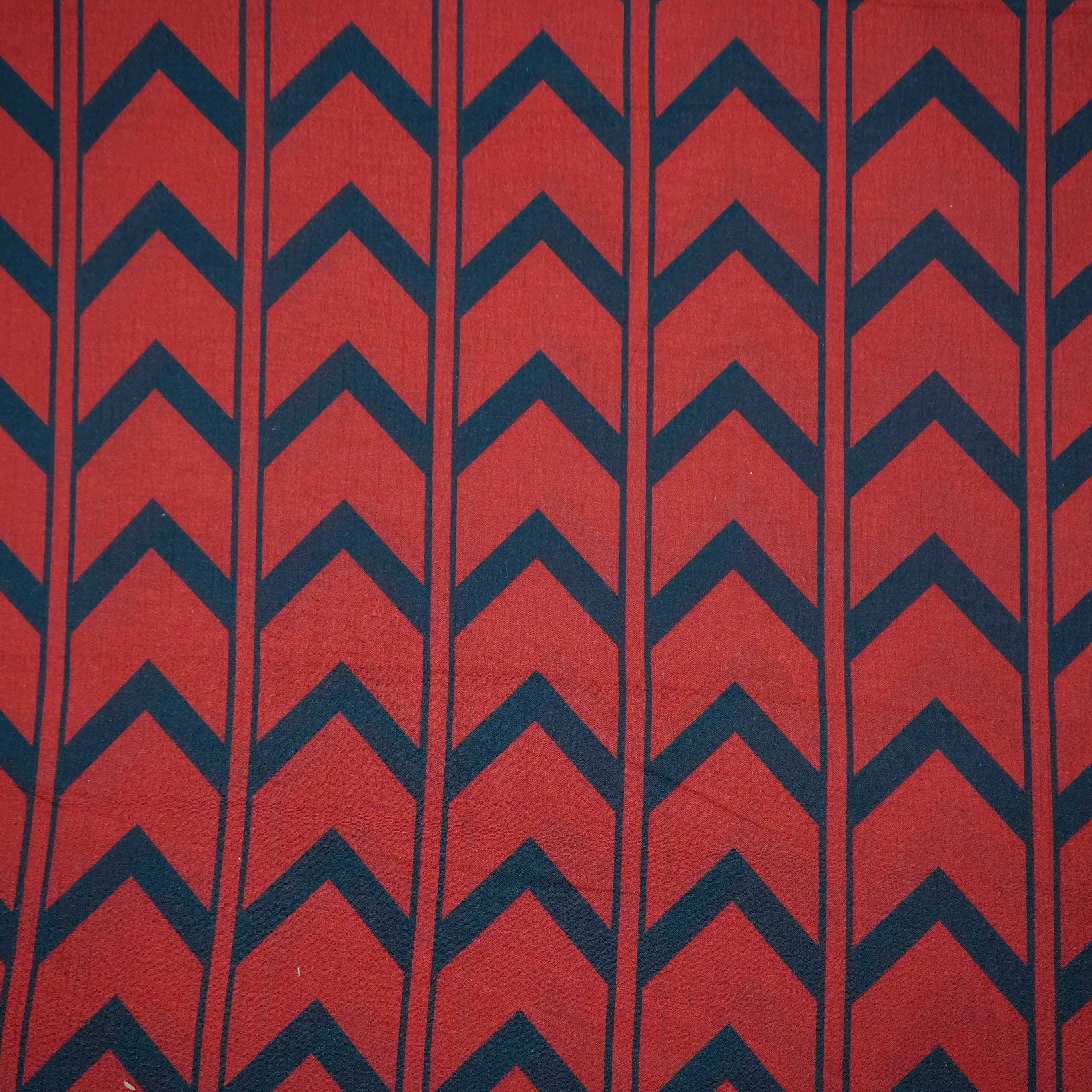 Maroon & Black Chevron print Chinnon Fabric MT-31176 - TradeUNO