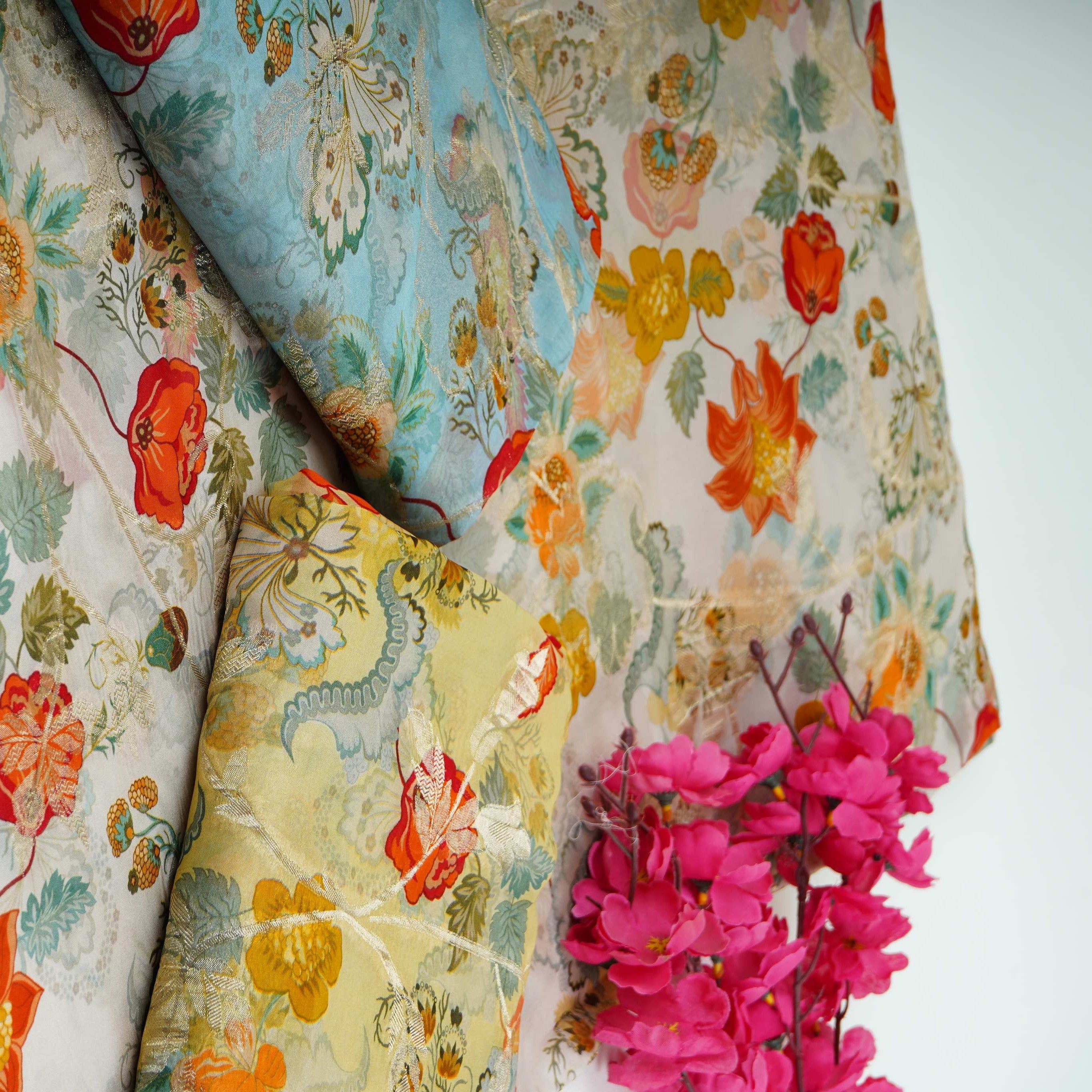Off White floral print with jacquard Organza Fabric MT-31171 - TradeUNO