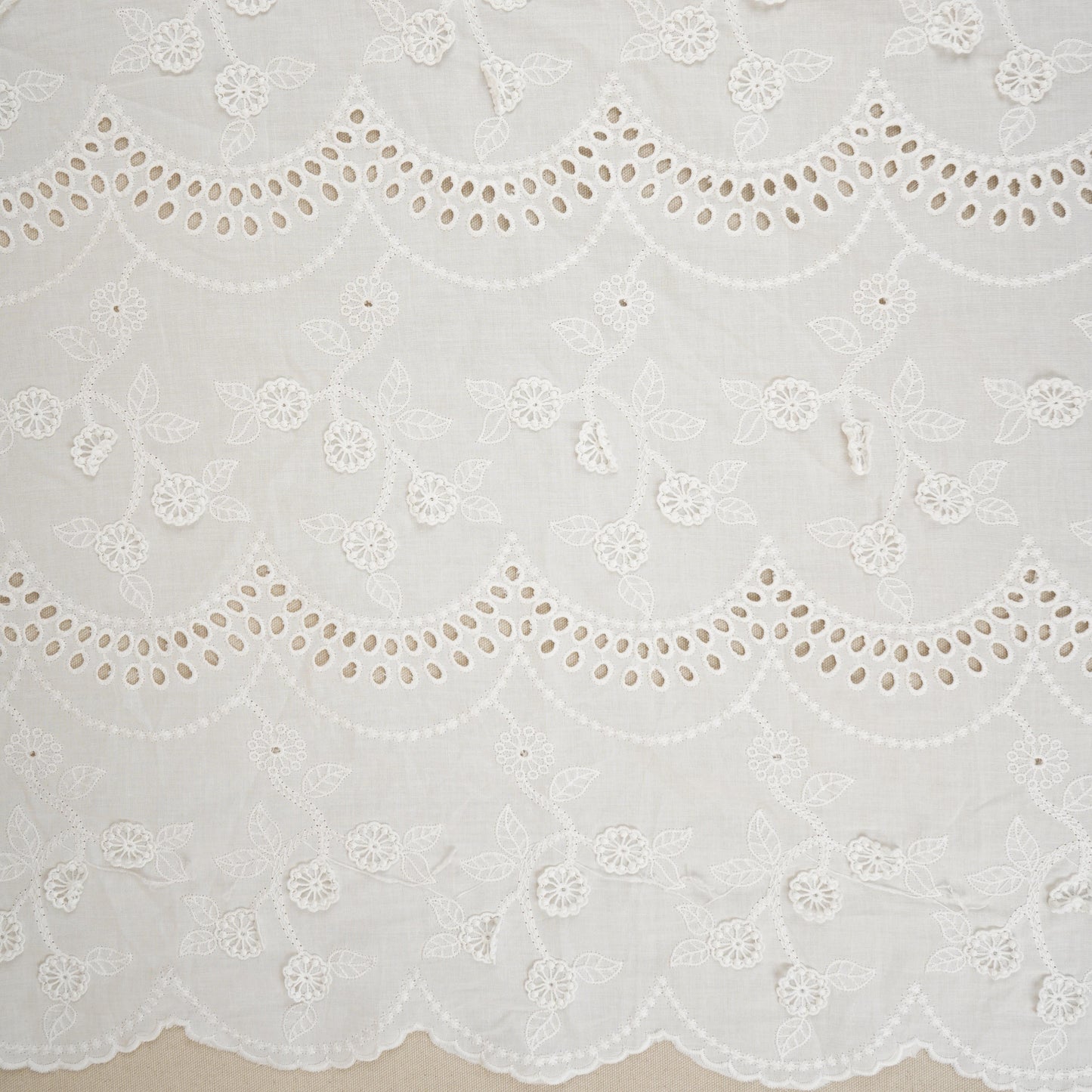 White Dyeable Schiffli embroidery Cotton Fabric AF-29687