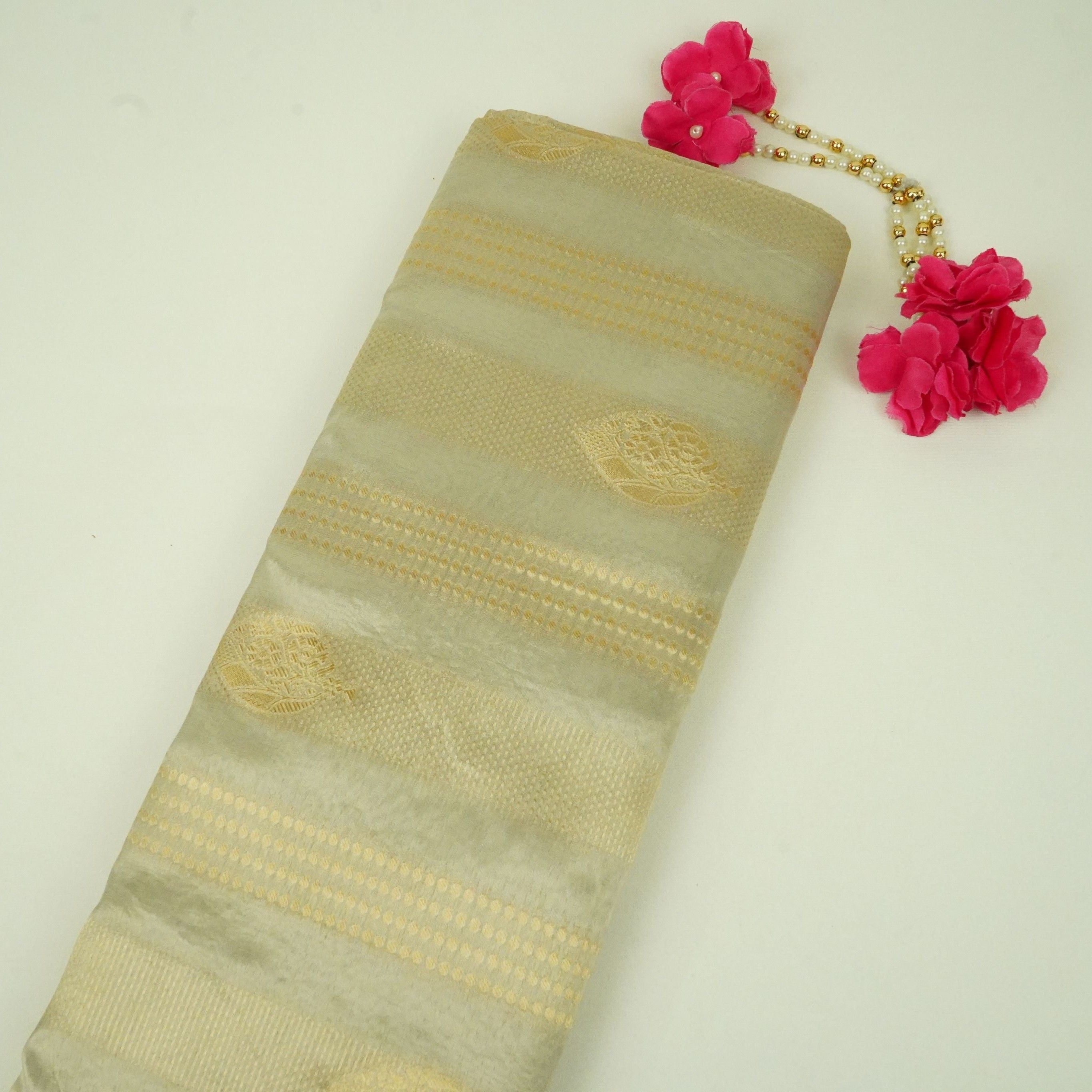 Golden Buti Kanchipuram Silk Fabric MTI-31226 - TradeUNO