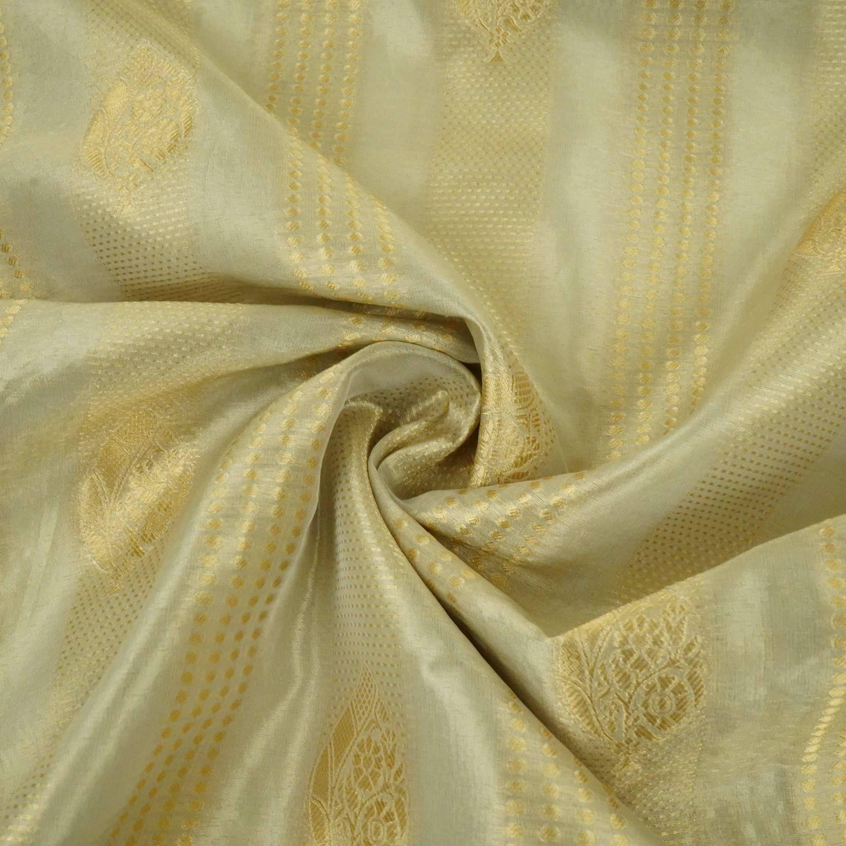 Golden Buti Kanchipuram Silk Fabric MTI-31226 - TradeUNO