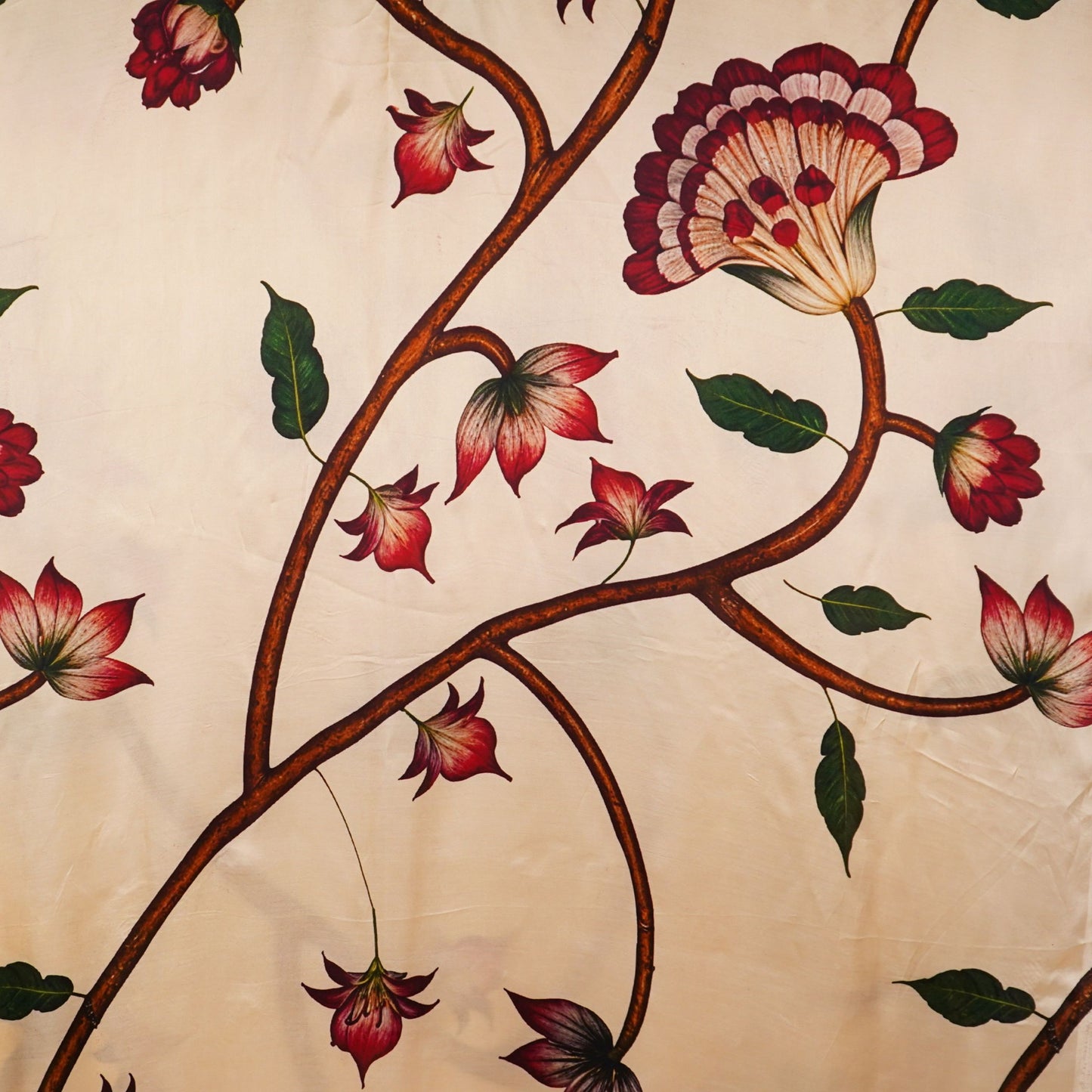 Cream floral print Silk Satin Fabric NVC-31578