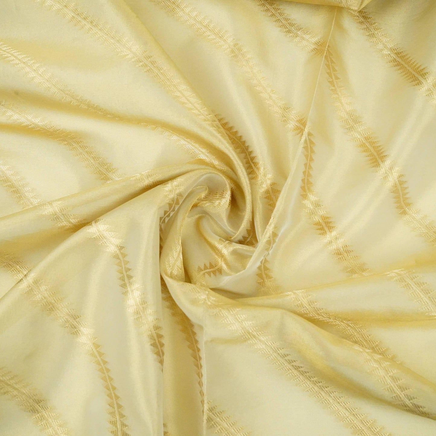 Golden Jaal Kanjivaran Silk Fabric MTI-31224