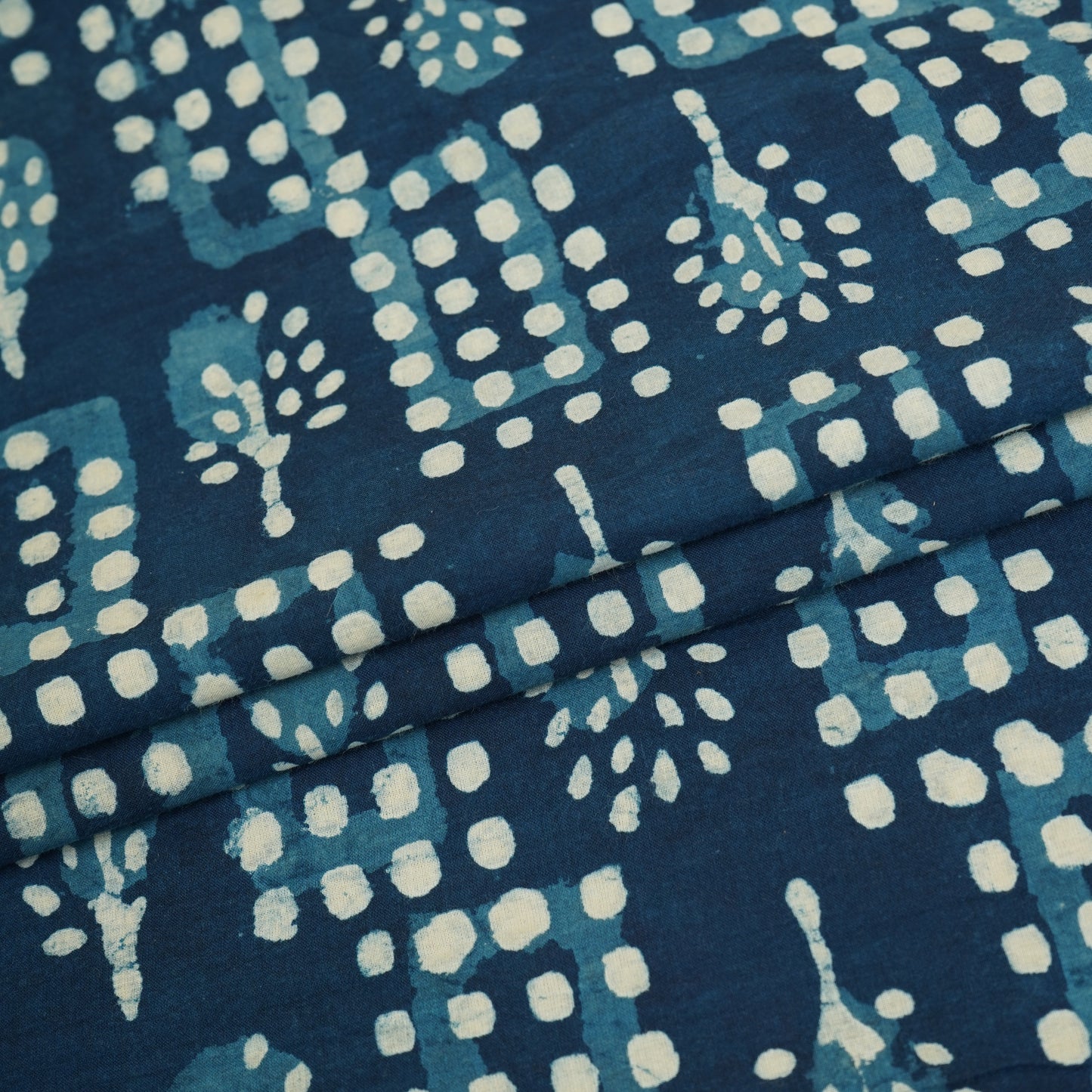 Indigo Floral Print Cotton Fabric CH-29777