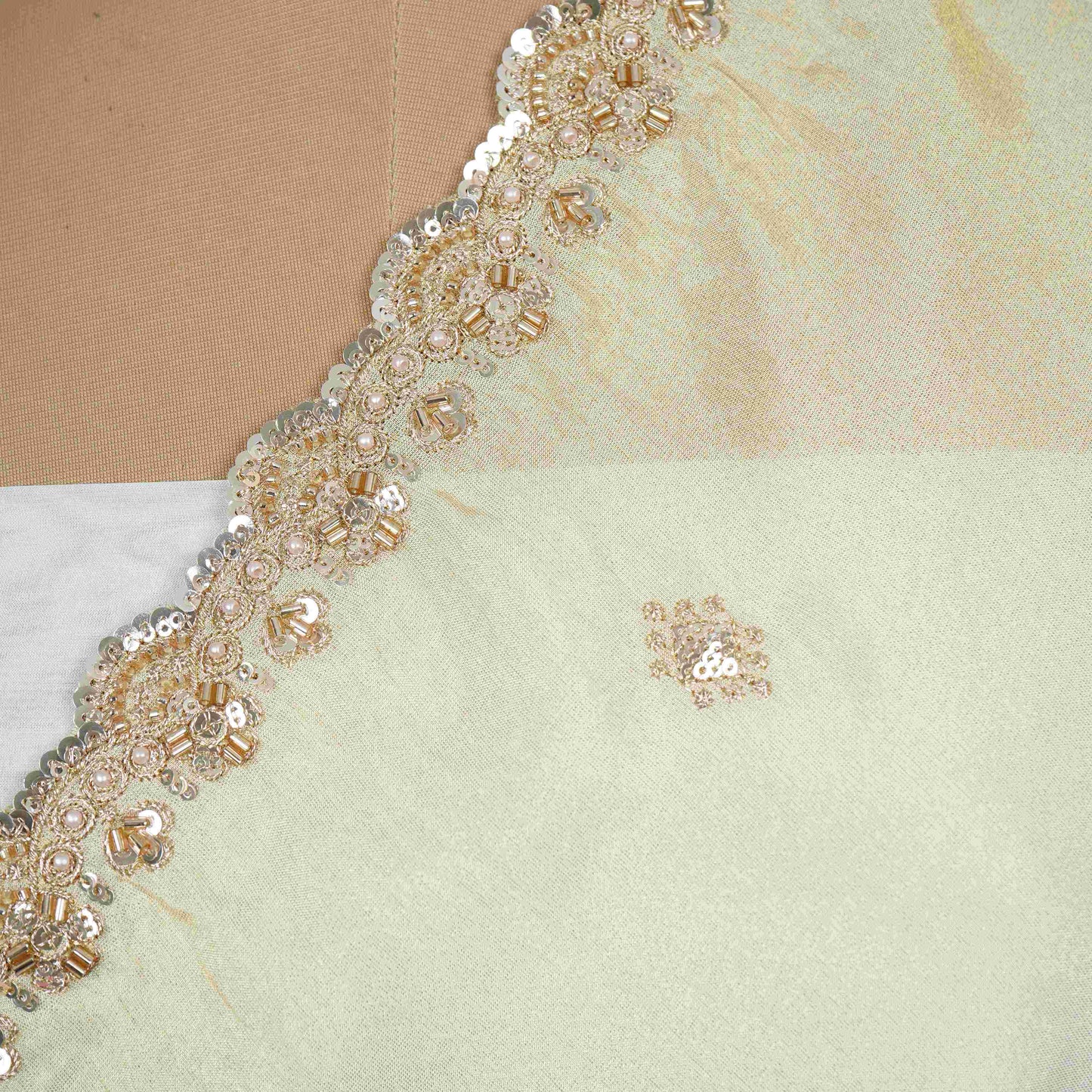 Golden thread cutdana embroidery Chanderi Dupatta SU-31047