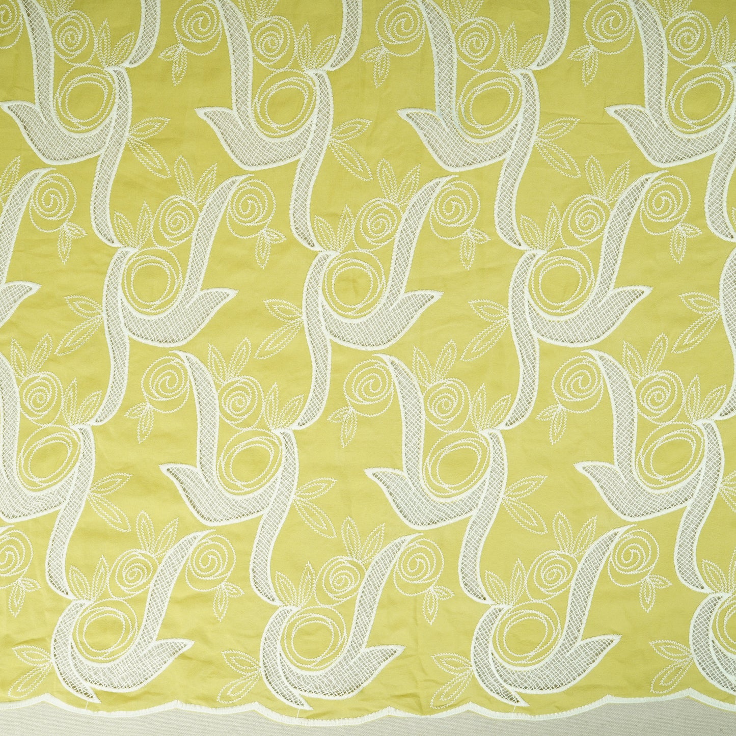 Green Floral Embroidery Schiffli Crepe Fabric AF-29922