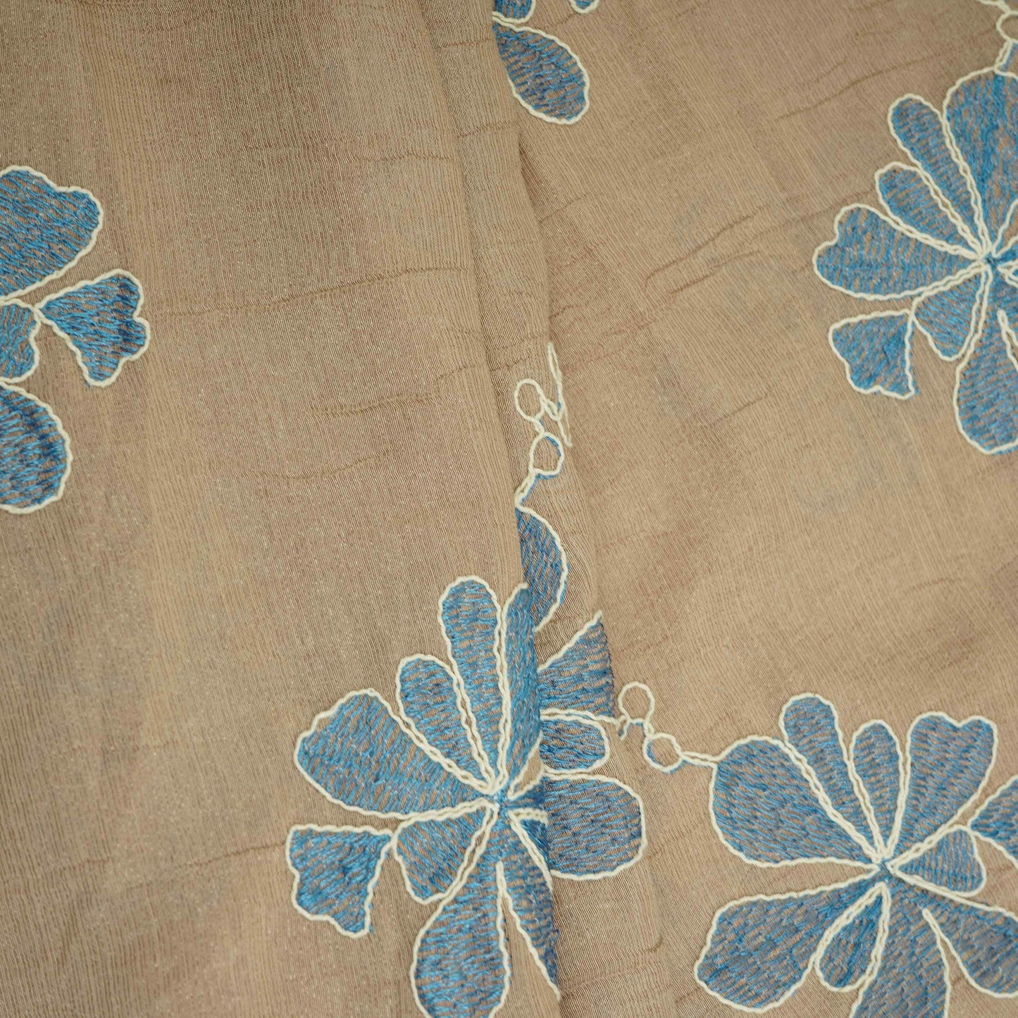 Grey floral embroidery Shimmer Viscose Fabric SFG-31501