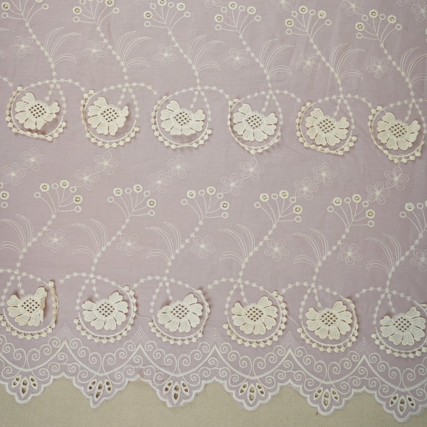 Light Pink Floral 3D Schiffli Embroidery Cotton Schiffli Fabric AF-30093