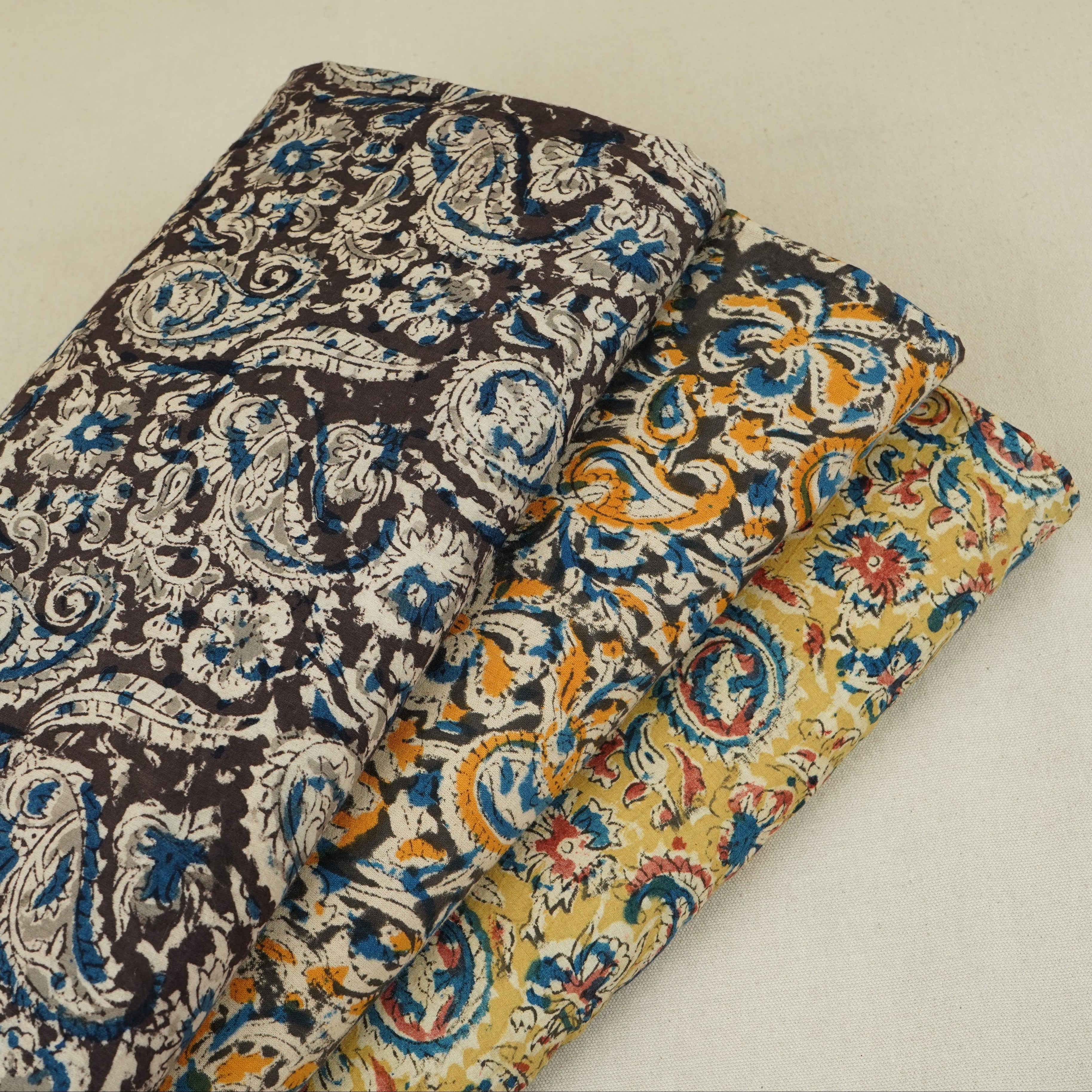 Red Kalamkari Print Cotton Fabric MFR-29844 - TradeUNO