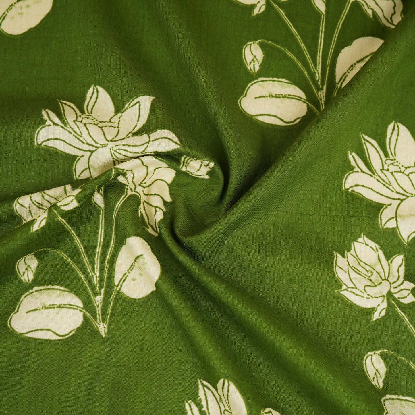 Green & White Floral Print Cotton Fabric MFR-29860