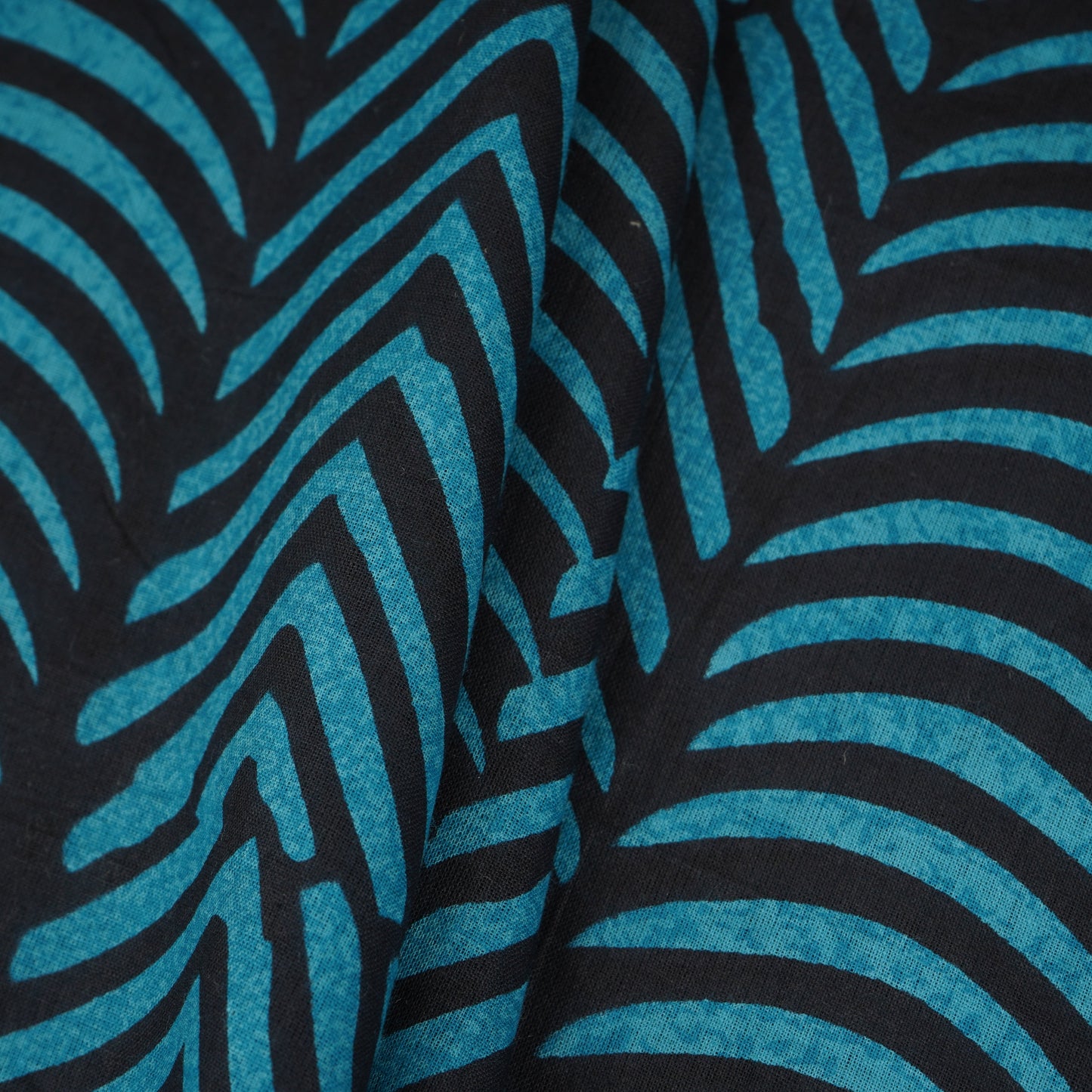 Blue & Black Abstract Print Cotton Fabric MFR-29854