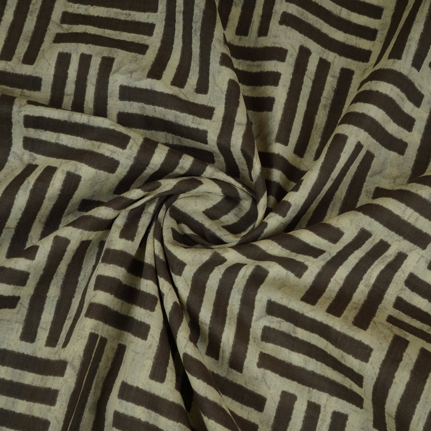 Off White & Dark Green Geomatrical Print Cotton Fabric MFR-29887
