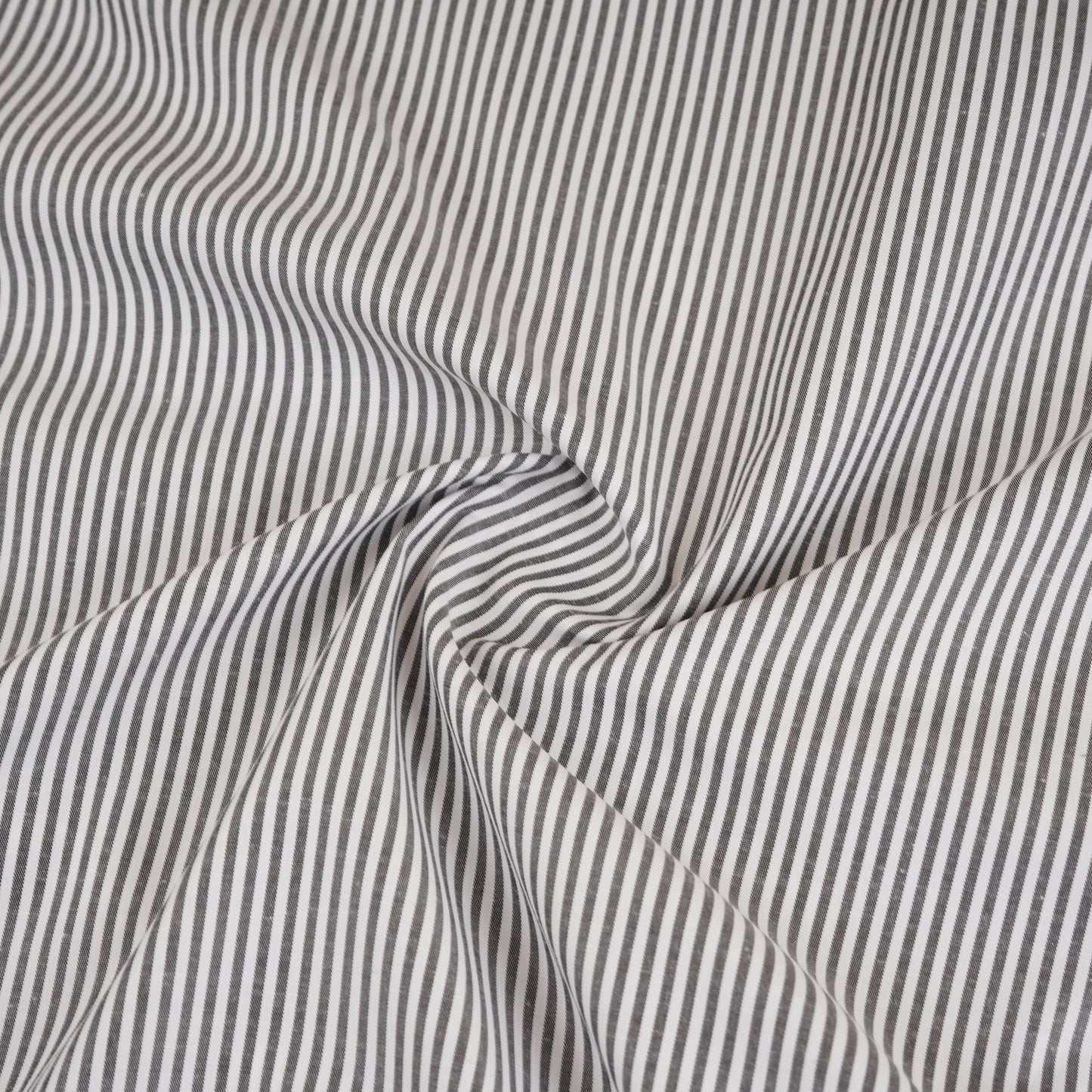 Black & White Stripes Print Poplin Fabric MFM-30142