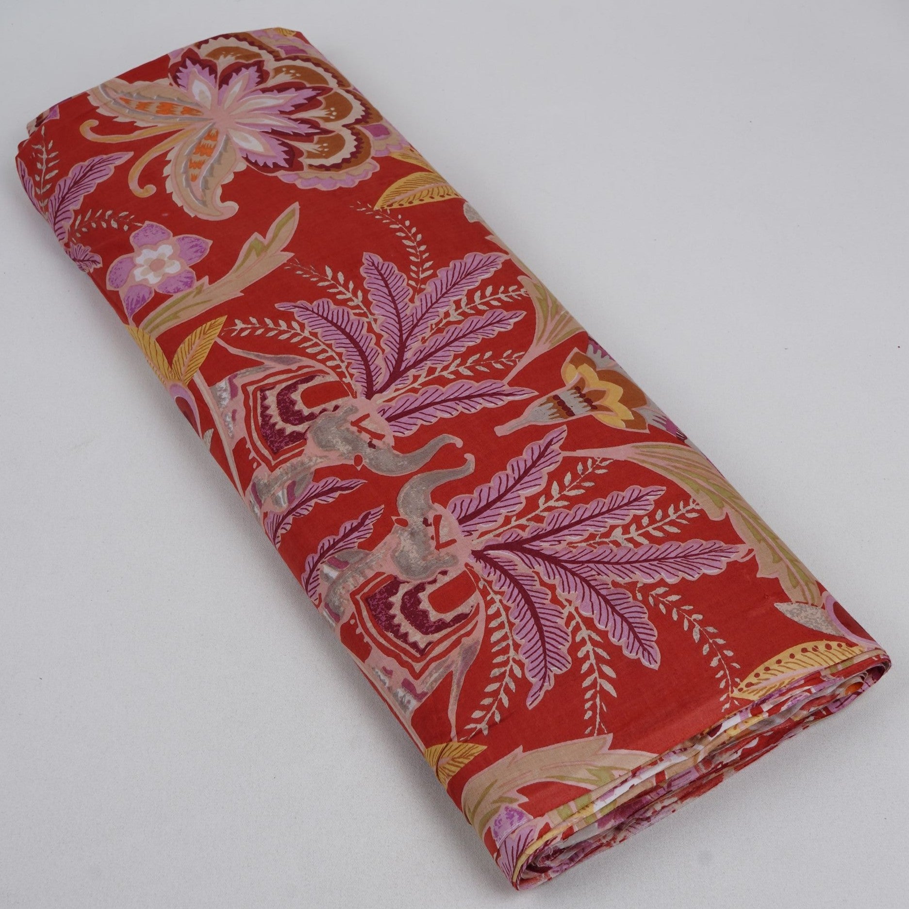 Red Floral & Tropical Print Cotton Fabric MFL-23644