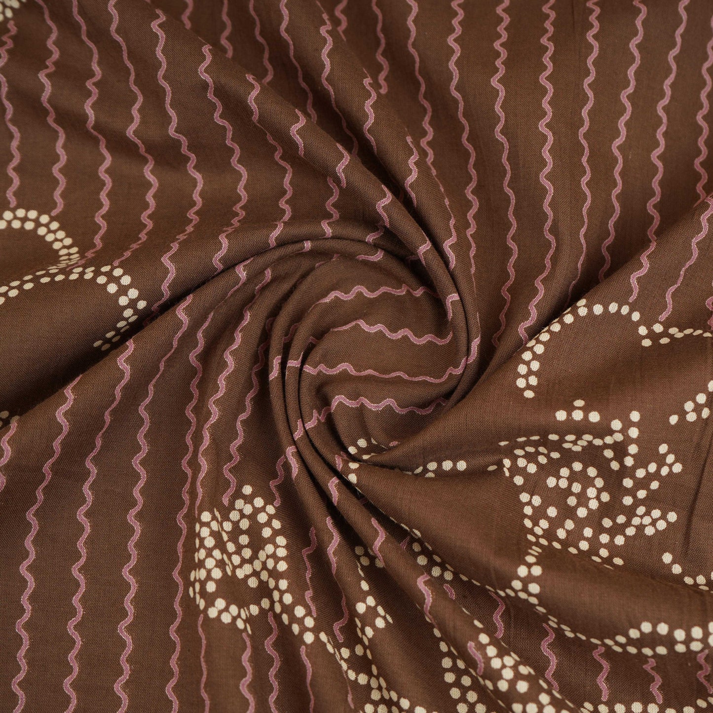 Brown Zig Zag Stripes Print Cotton Fabric OG-30424